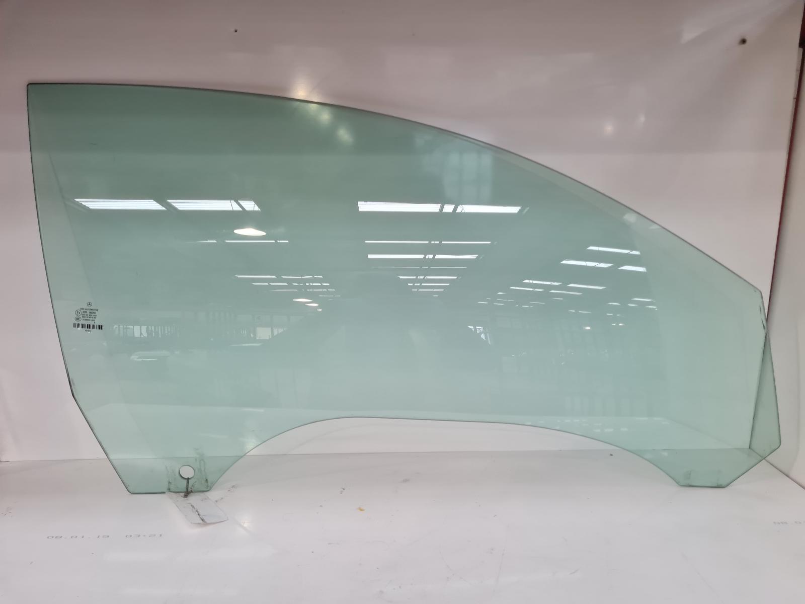 View Auto part RF Door Window Mercedes E Class 2009