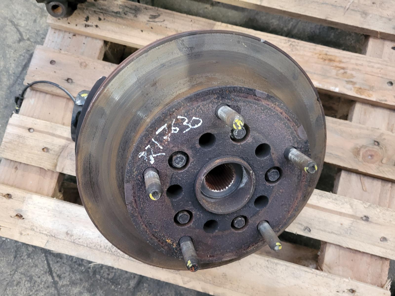 View Auto part RF Hub/Stub Axle Assembly Ford Transit Custom 2021