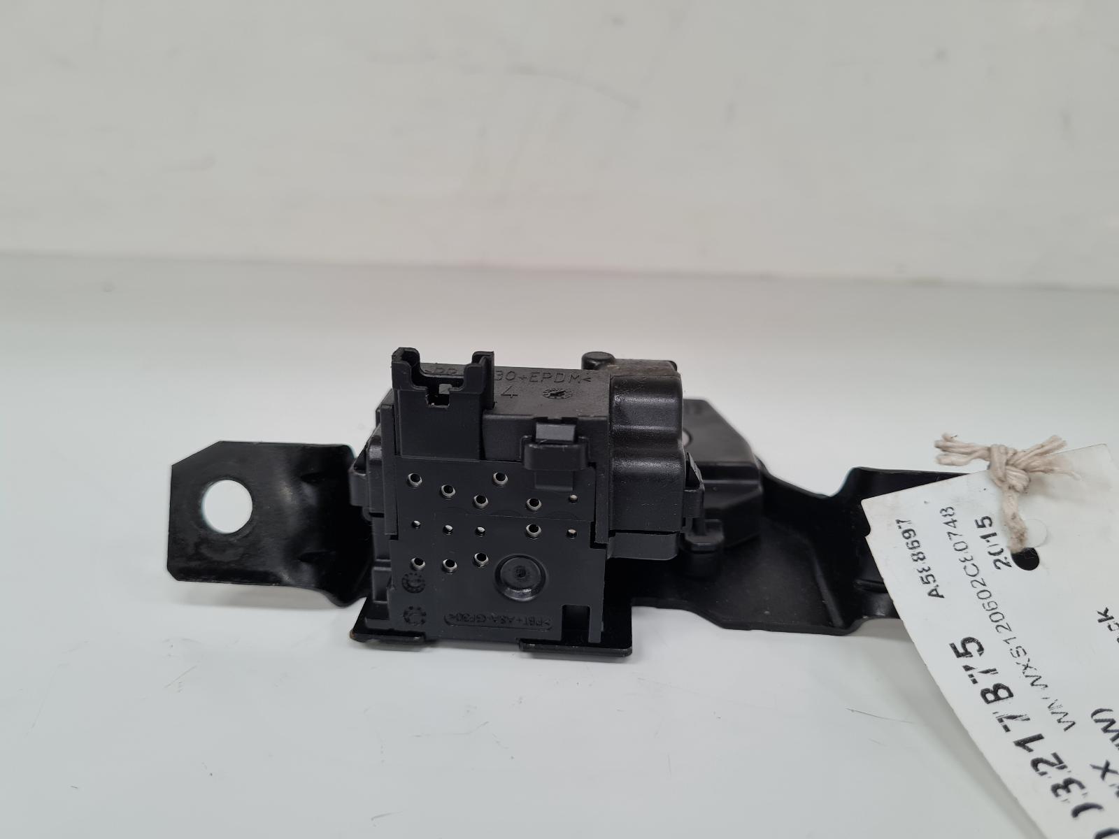 View Auto part Bootlid/Tailgate Lock Mini (bmw) Mini 2015