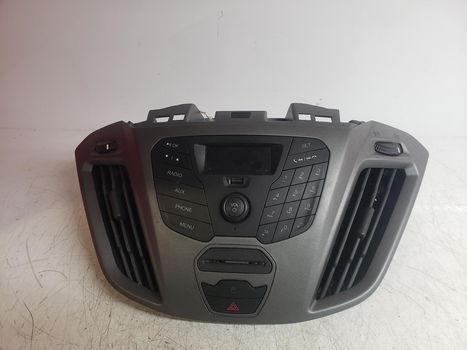 View Auto part A/V Equipment Ford Transit Custom 2018