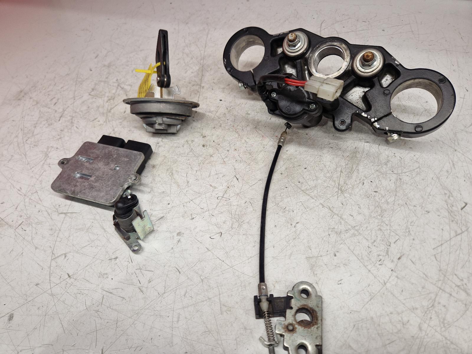 View Auto part Comp.Lock Set + Keys Benelli Tornado 2021