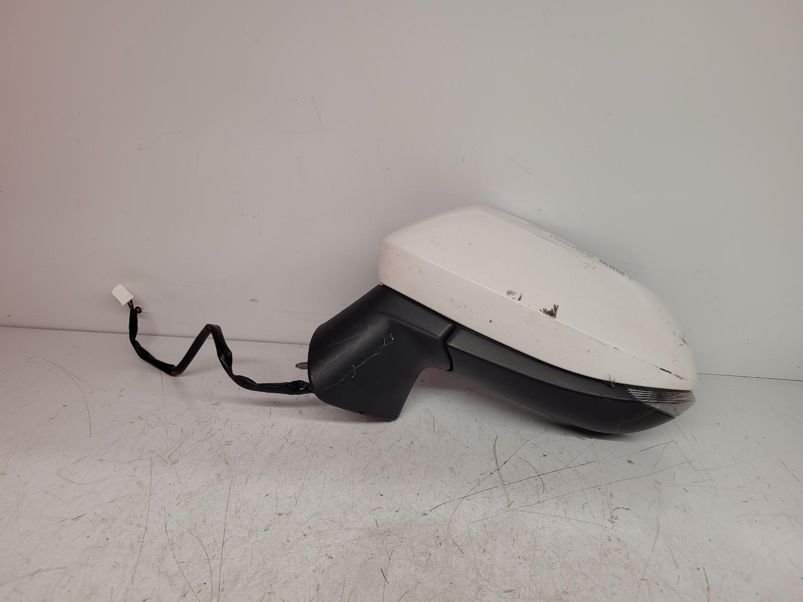 View Auto part L Door Mirror Toyota Corolla 2023