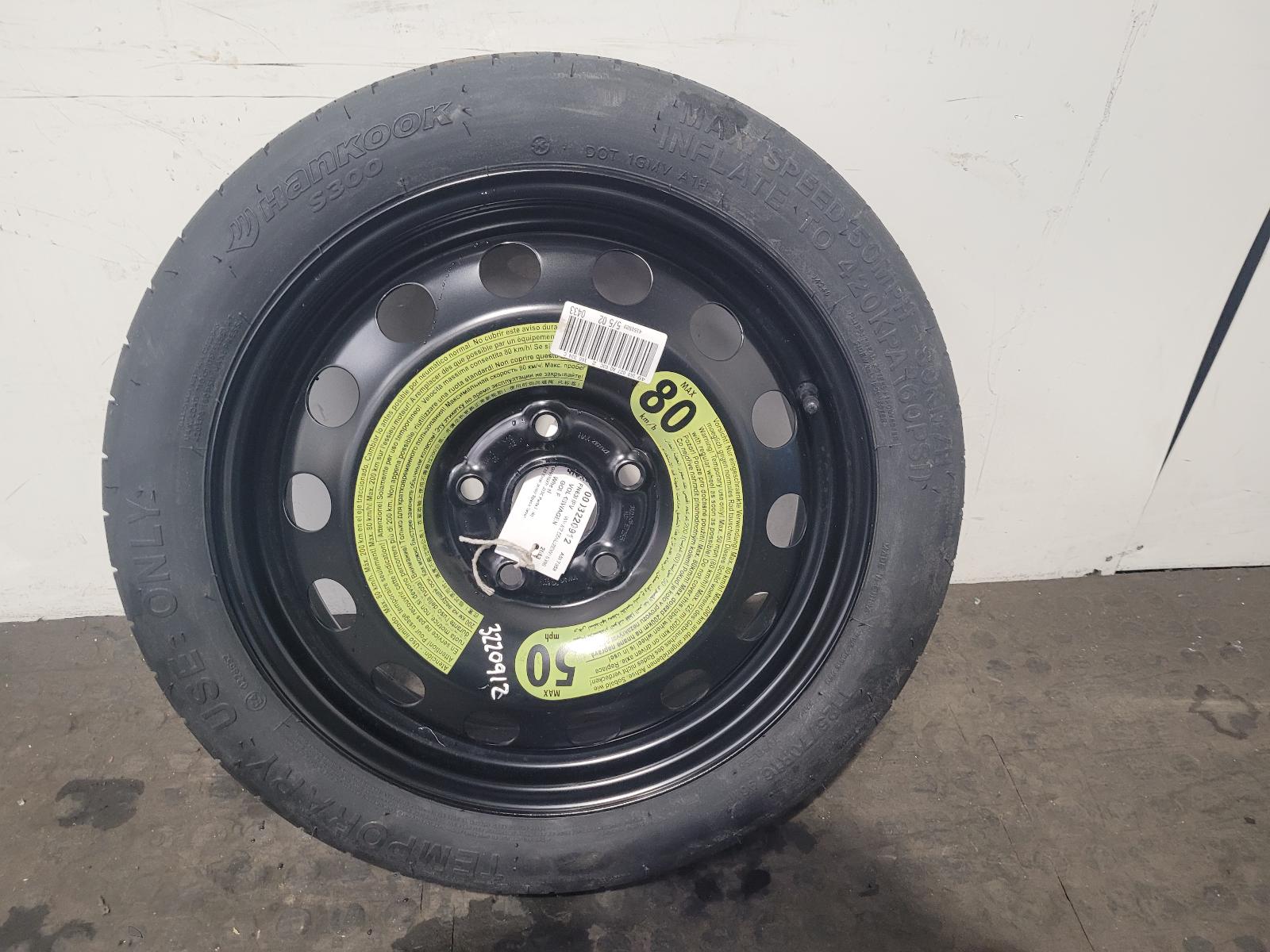 View Auto part Wheel Volkswagen Golf 2013