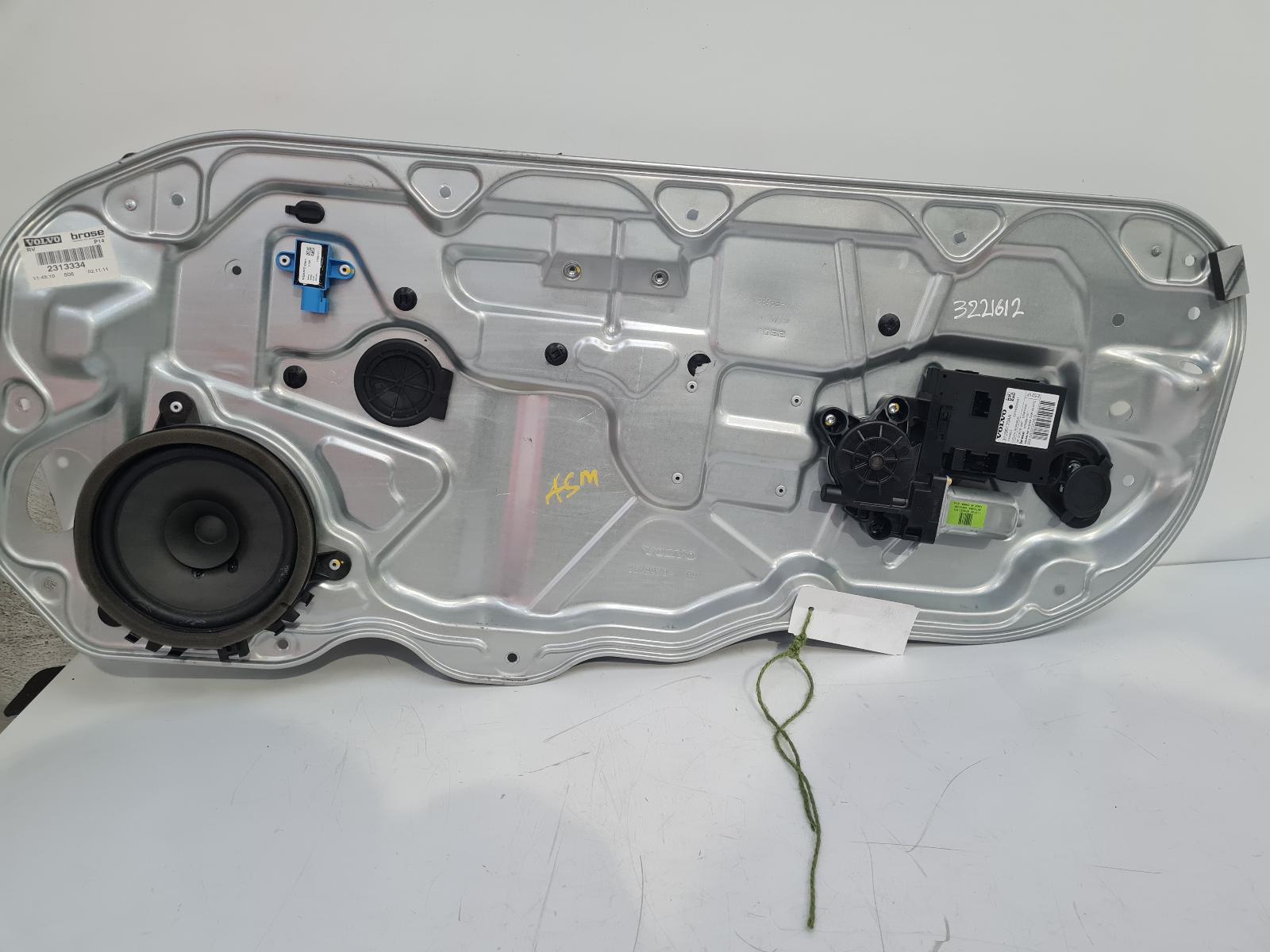 View Auto part RF Window Regulator Volvo C30 2011