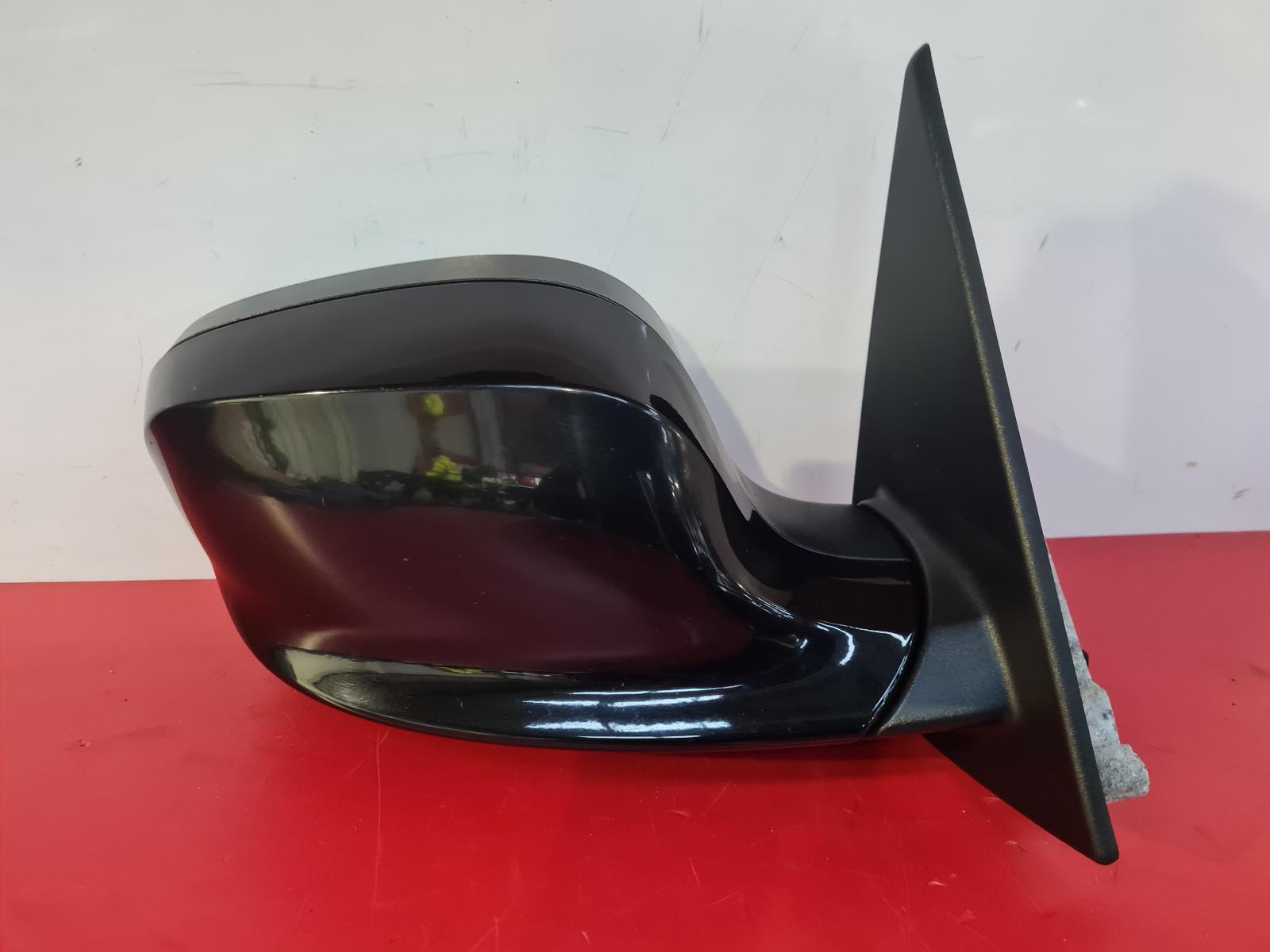 View Auto part R Door Mirror Bmw X1 2010