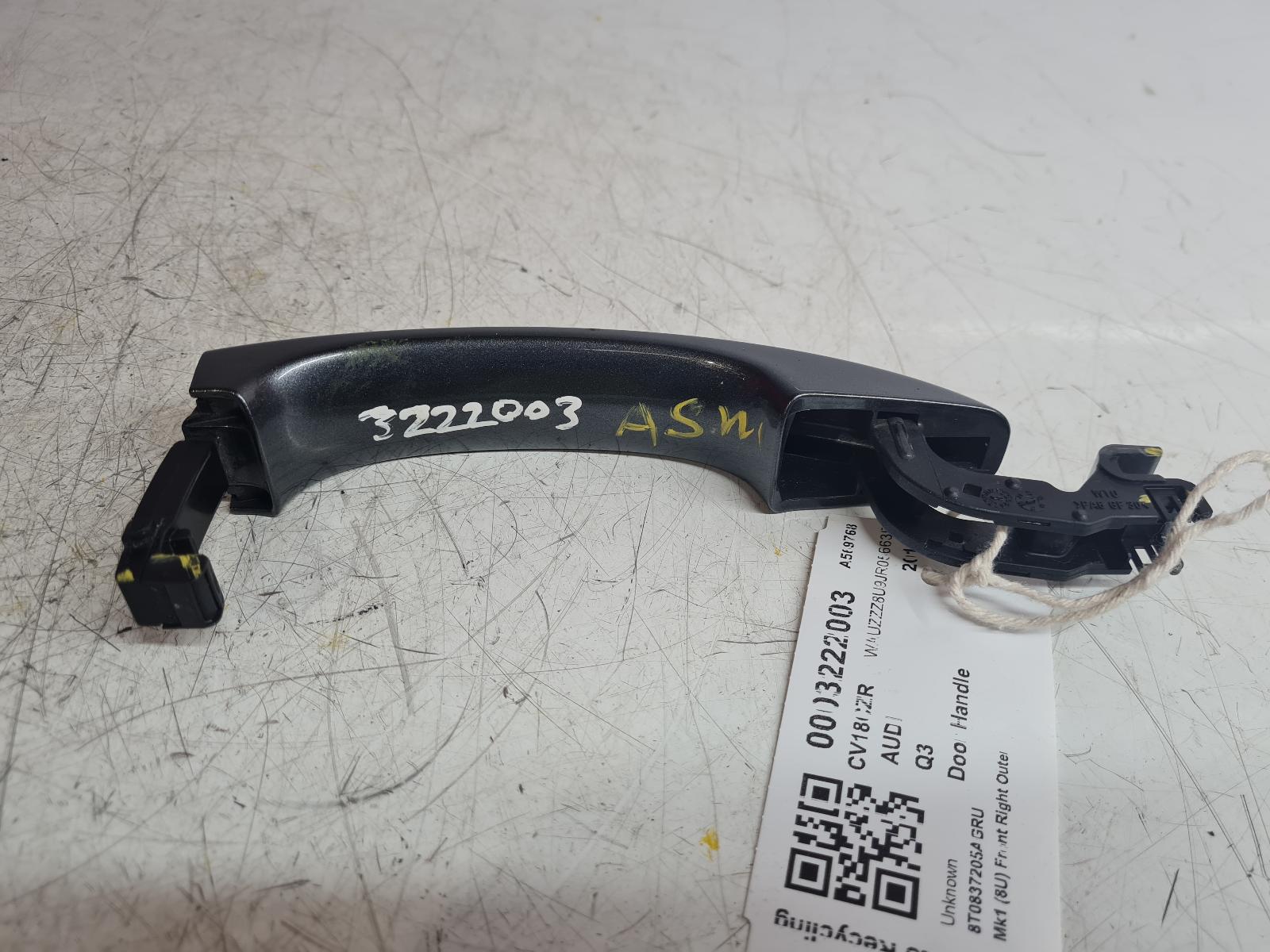 View Auto part Door Handle Audi Q3 2018