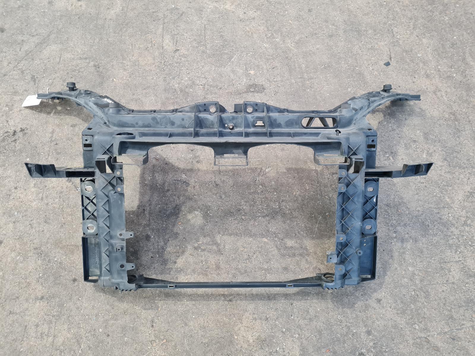 View Auto part Front Panel Ford Fiesta 2007