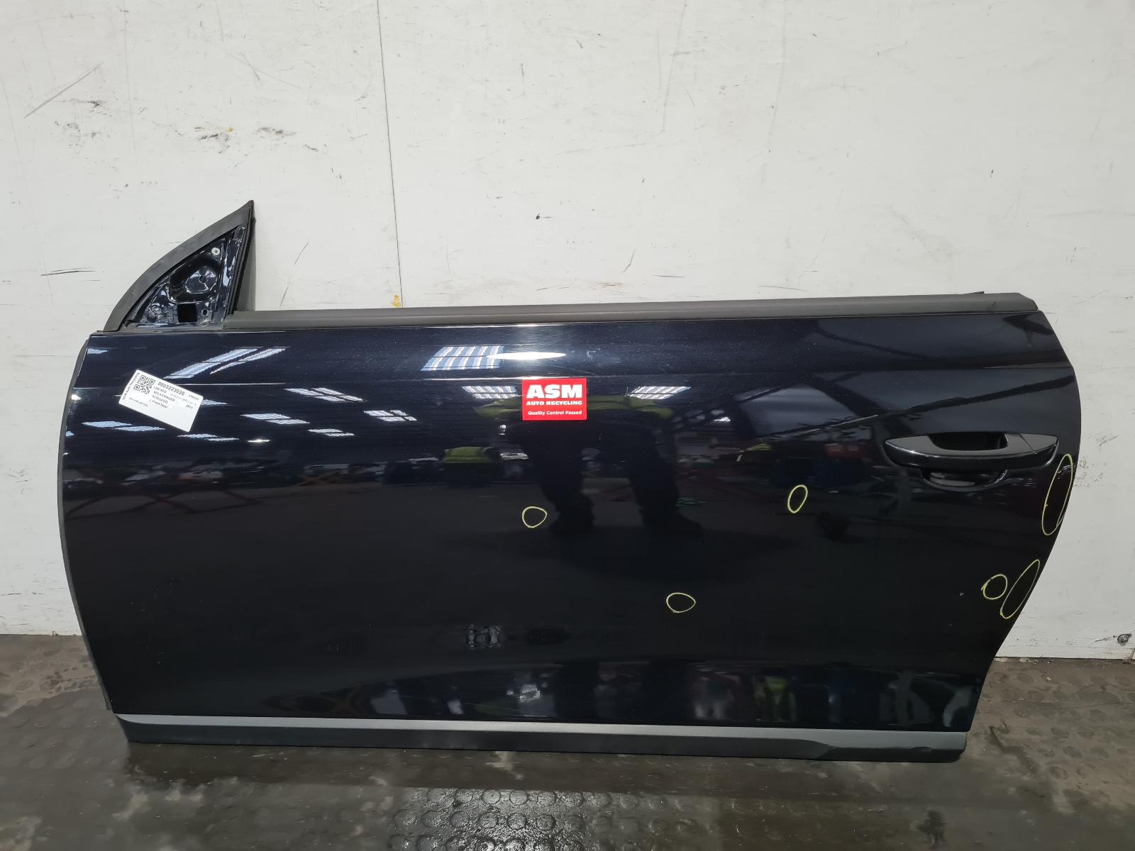 View Auto part L Front Door Volkswagen Scirocco 2011