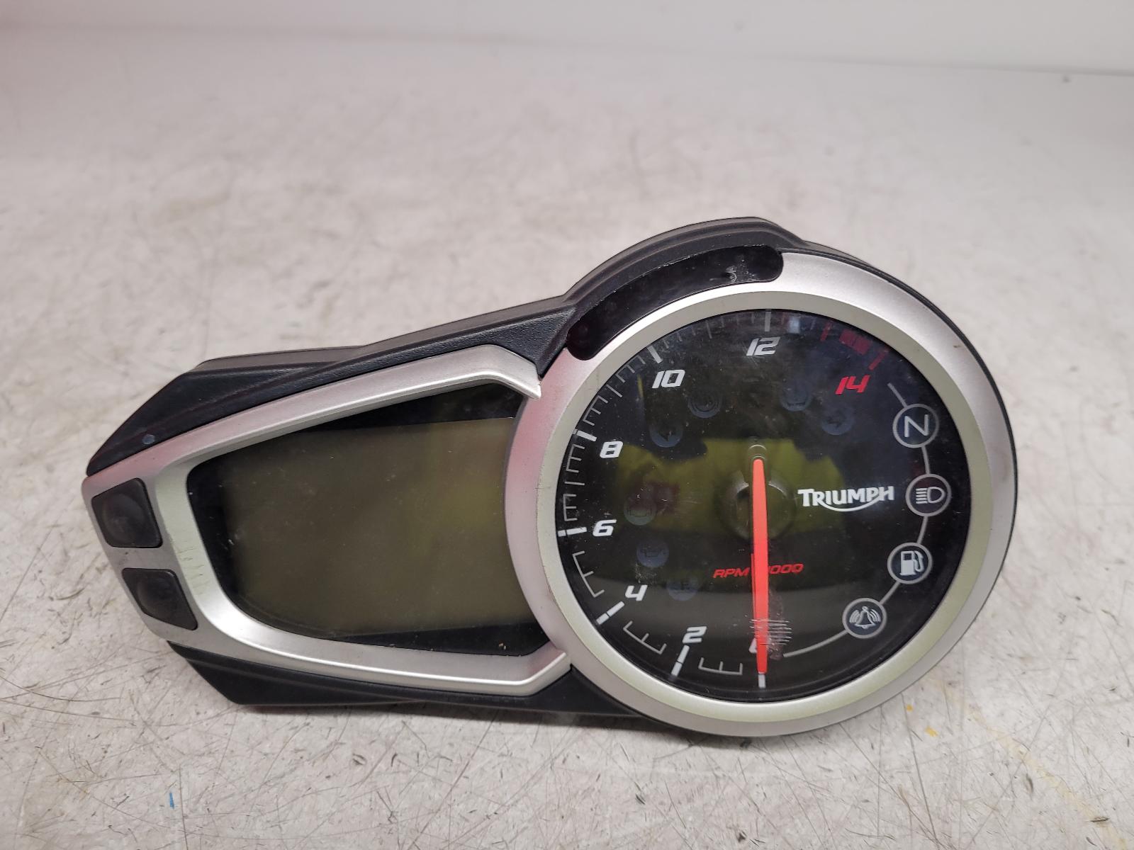 View Auto part Speedometer Triumph Street Triple 675 2017