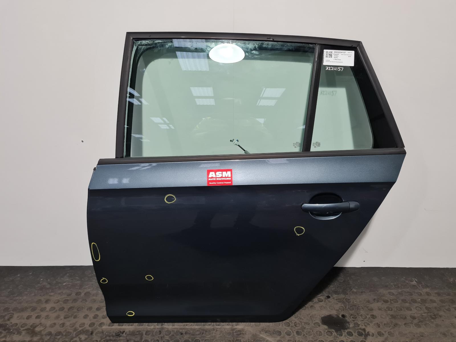 View Auto part L Rear Door Skoda Rapid 2016