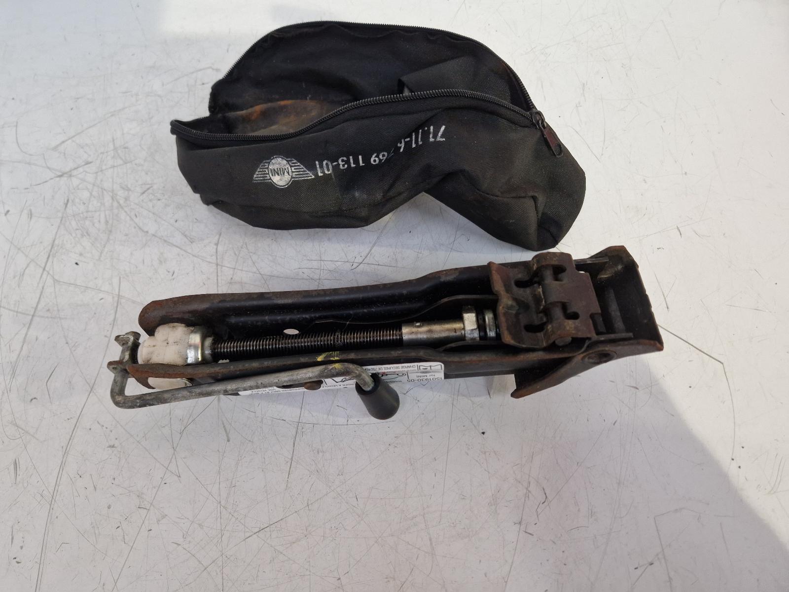 View Auto part Jack Mini (bmw) Mini 2005