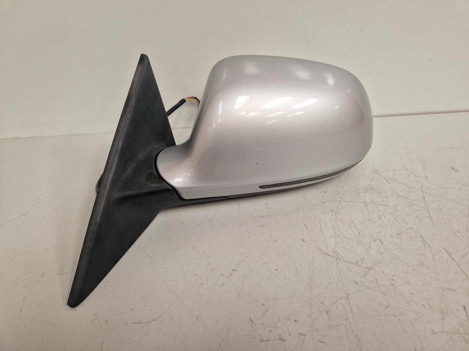 View Auto part L Door Mirror Audi A5 2009