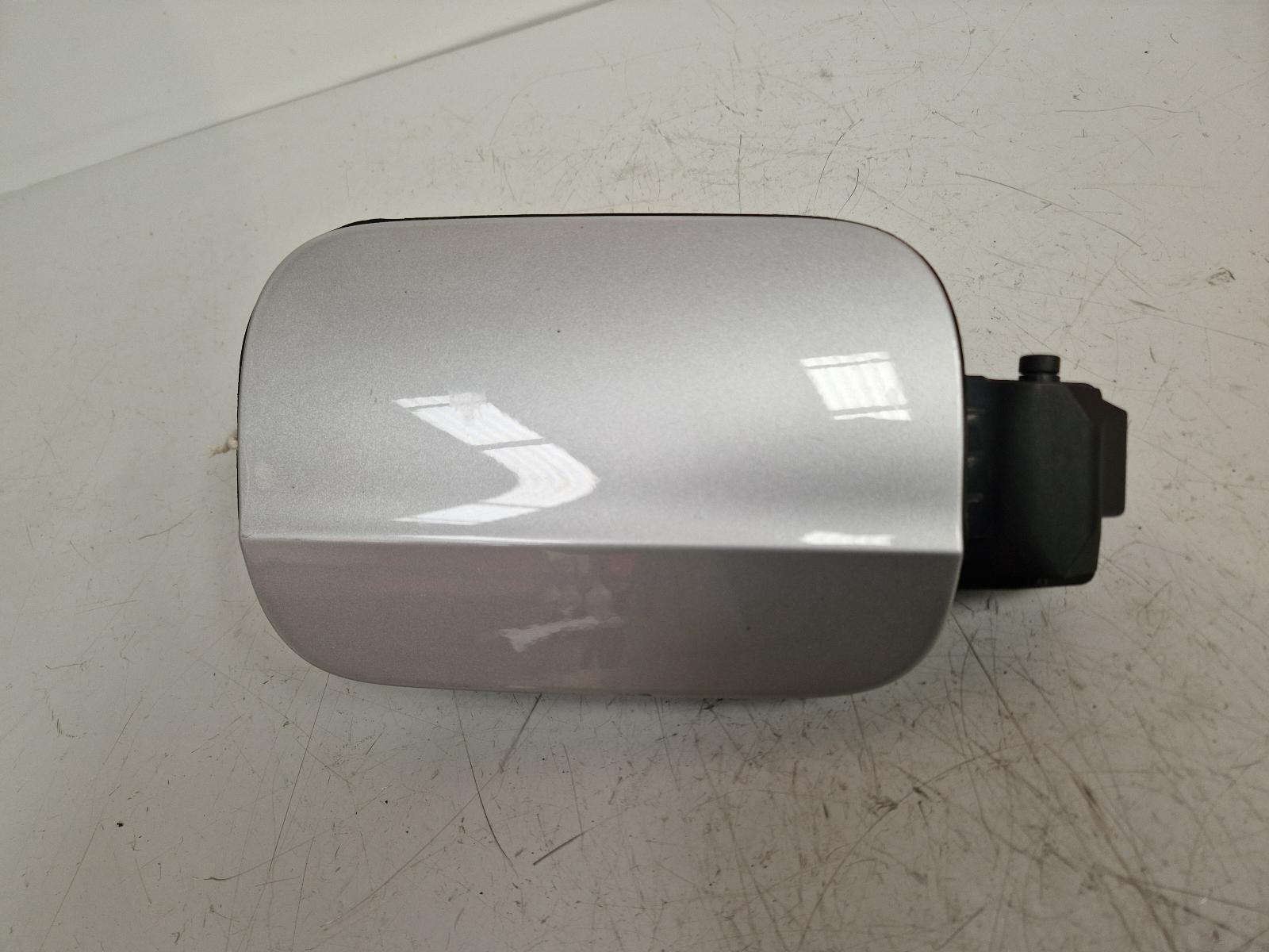 View Auto part Fuel Filler Flap Audi A5 2009