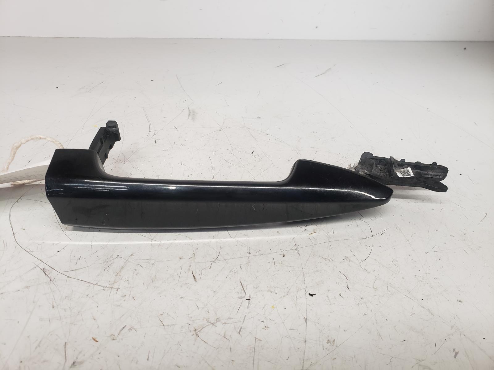 View Auto part Door Handle Bmw X2 2021