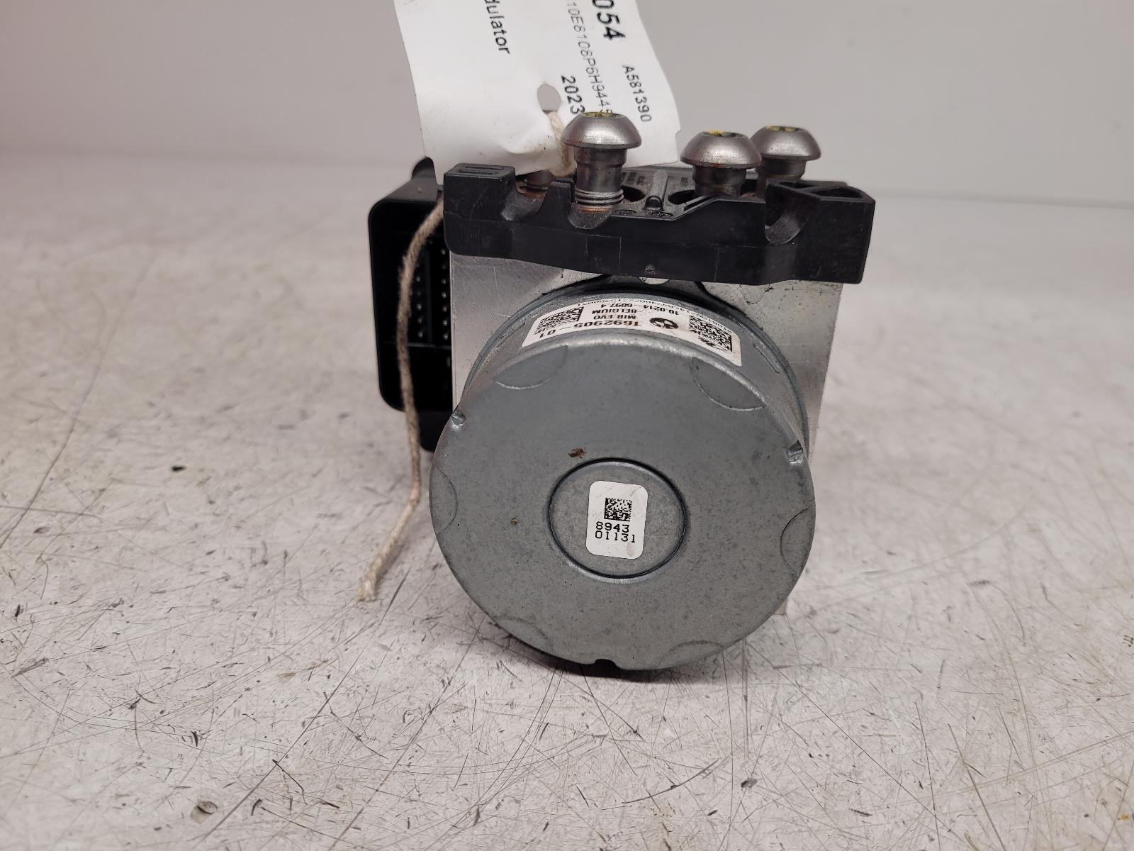 View Auto part ABS Pump/Modulator Bmw M 1000 R 2023