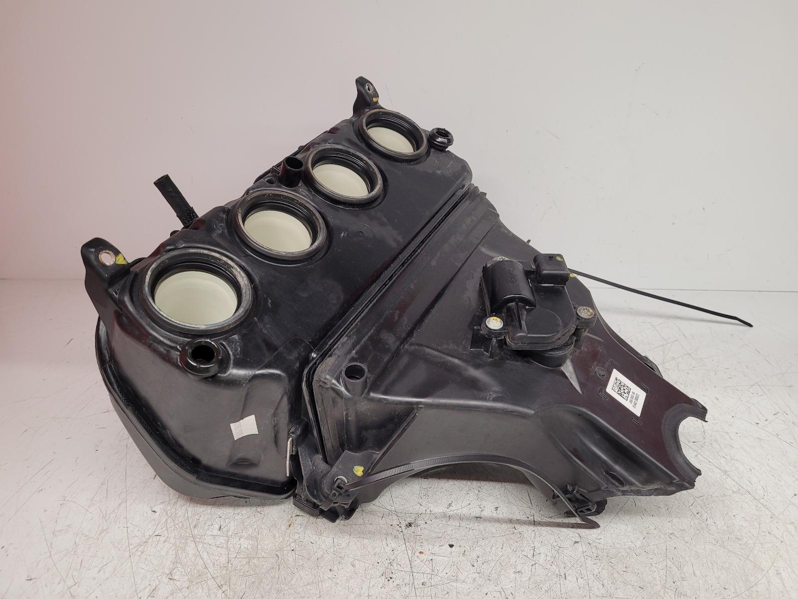 View Auto part Air Cleaner/Box Bmw M 1000 R 2023