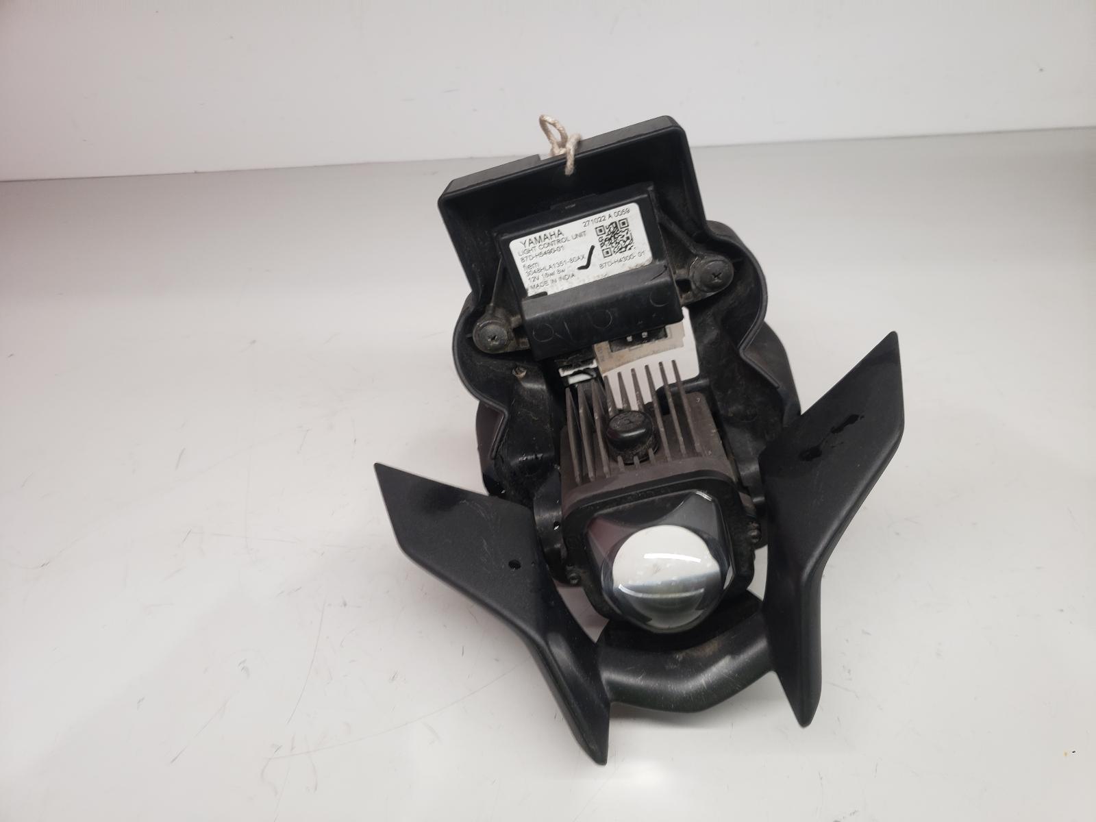 View Auto part Headlamp Yamaha Mt 125 2023