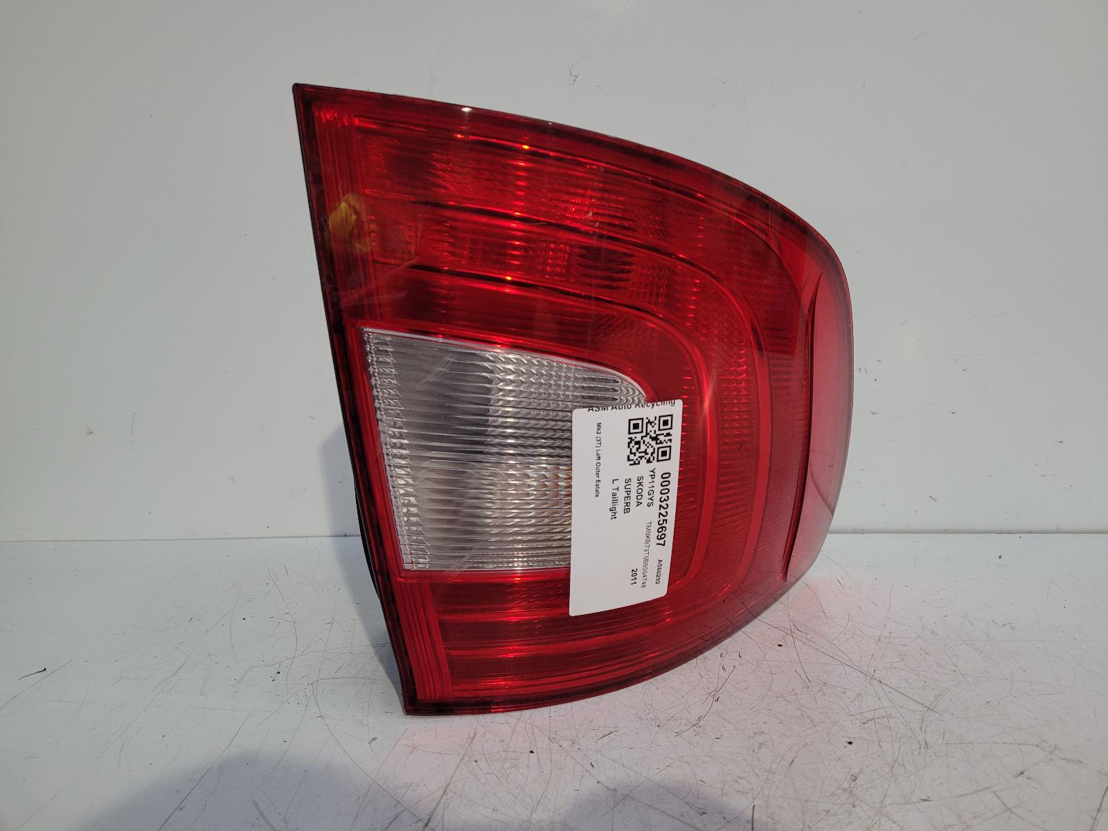 View Auto part L Taillight Skoda Superb 2011