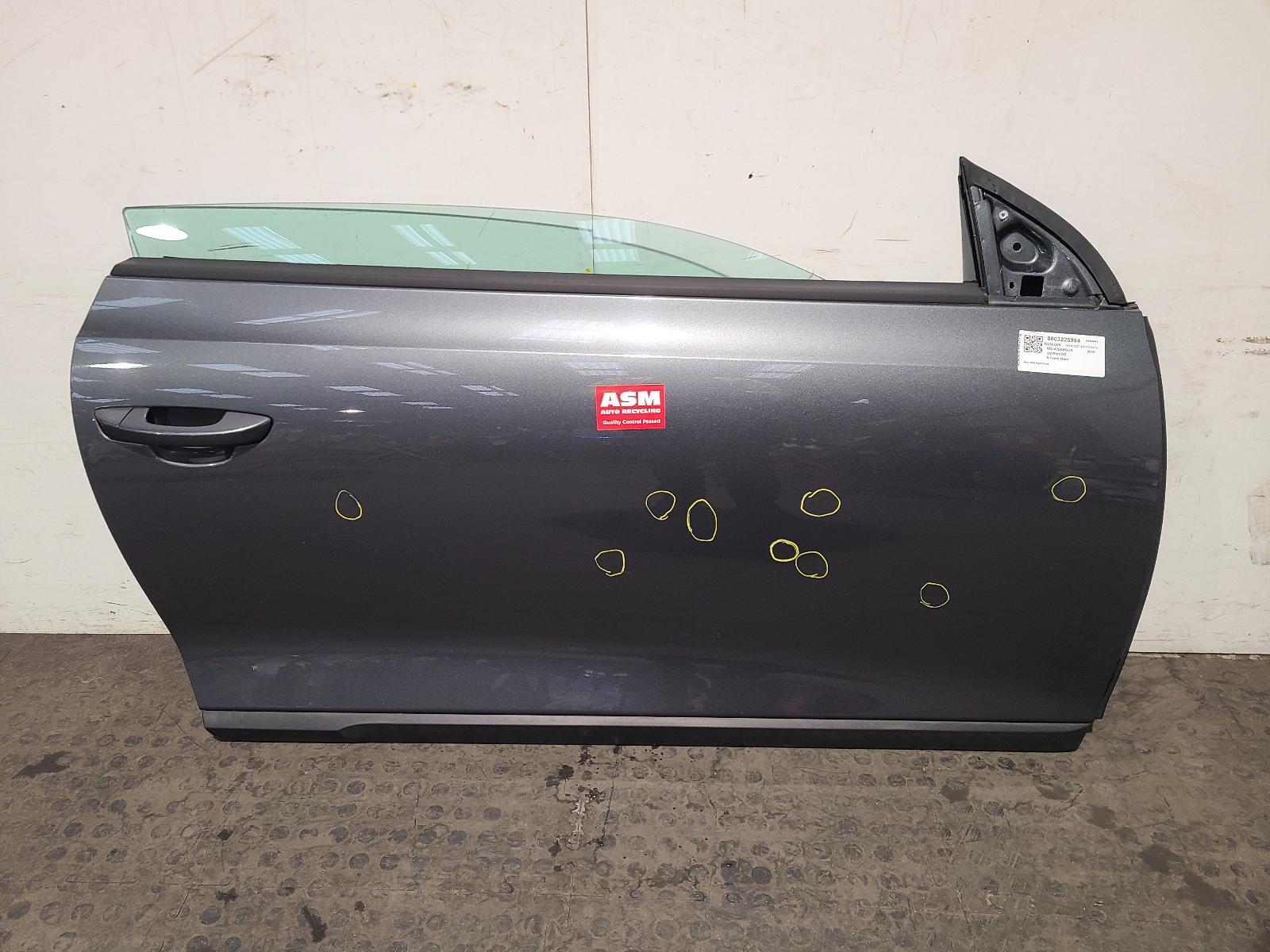 View Auto part R Front Door Volkswagen Scirocco 2010