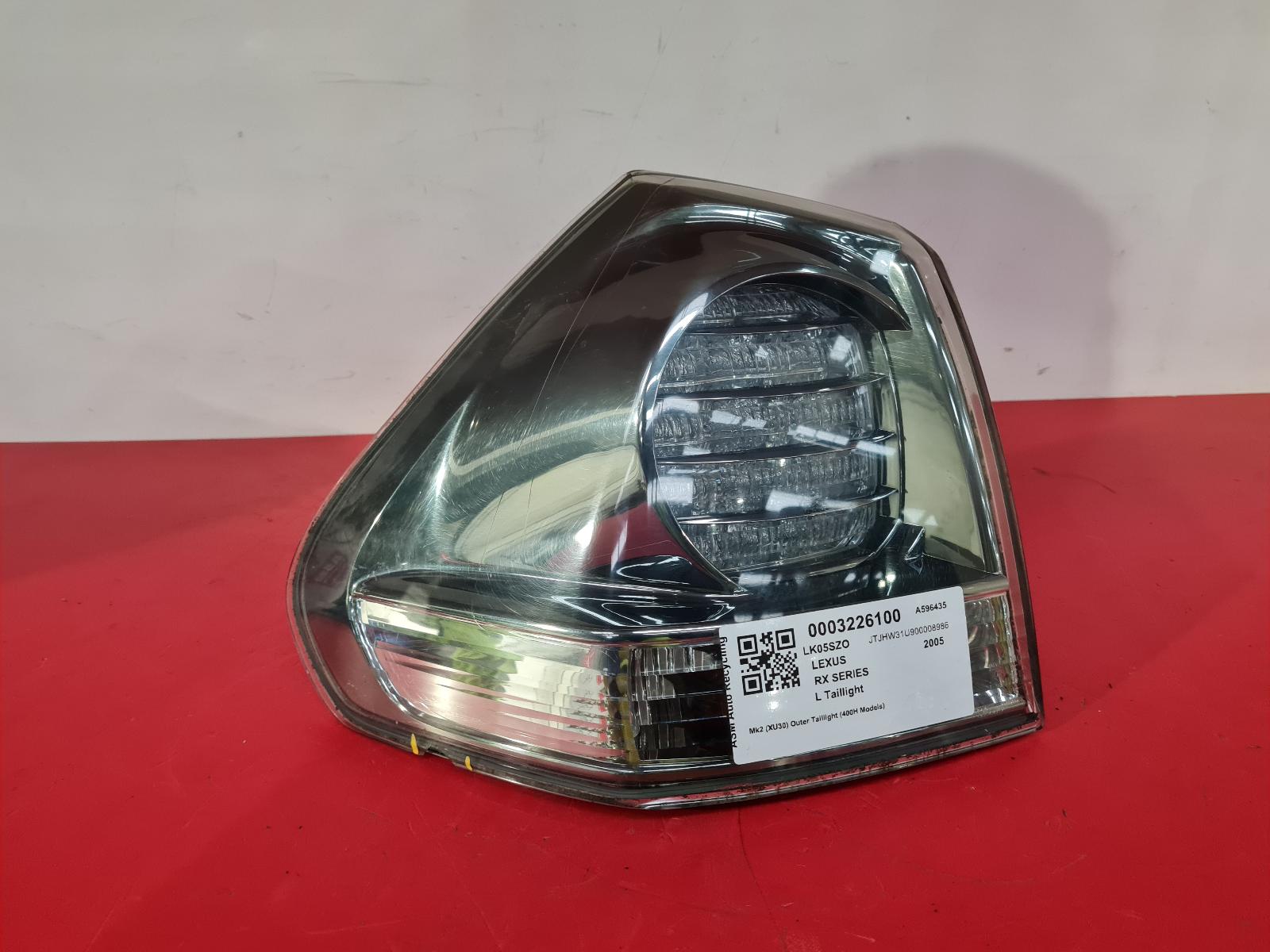 View Auto part L Taillight Lexus Rx Series 2005