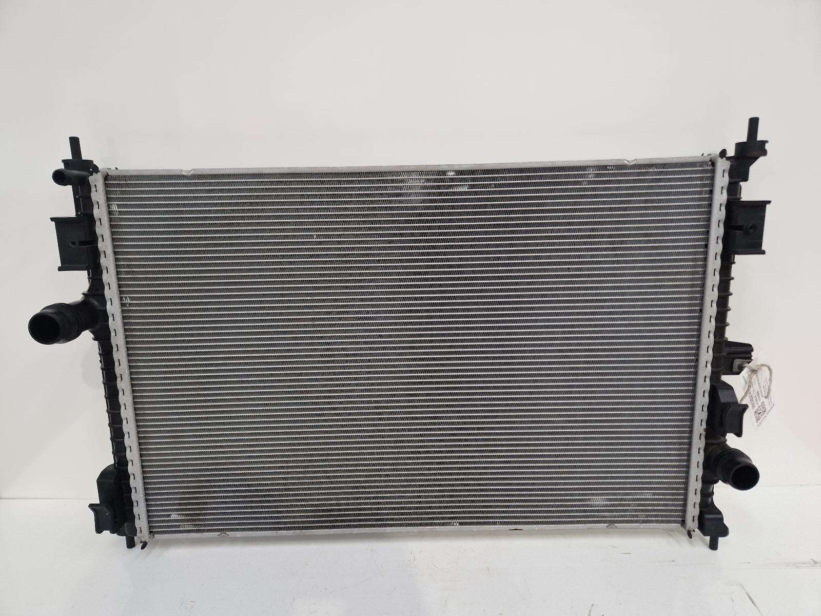 View Auto part Radiator Citroen Grand C4 Spacetourer 2022