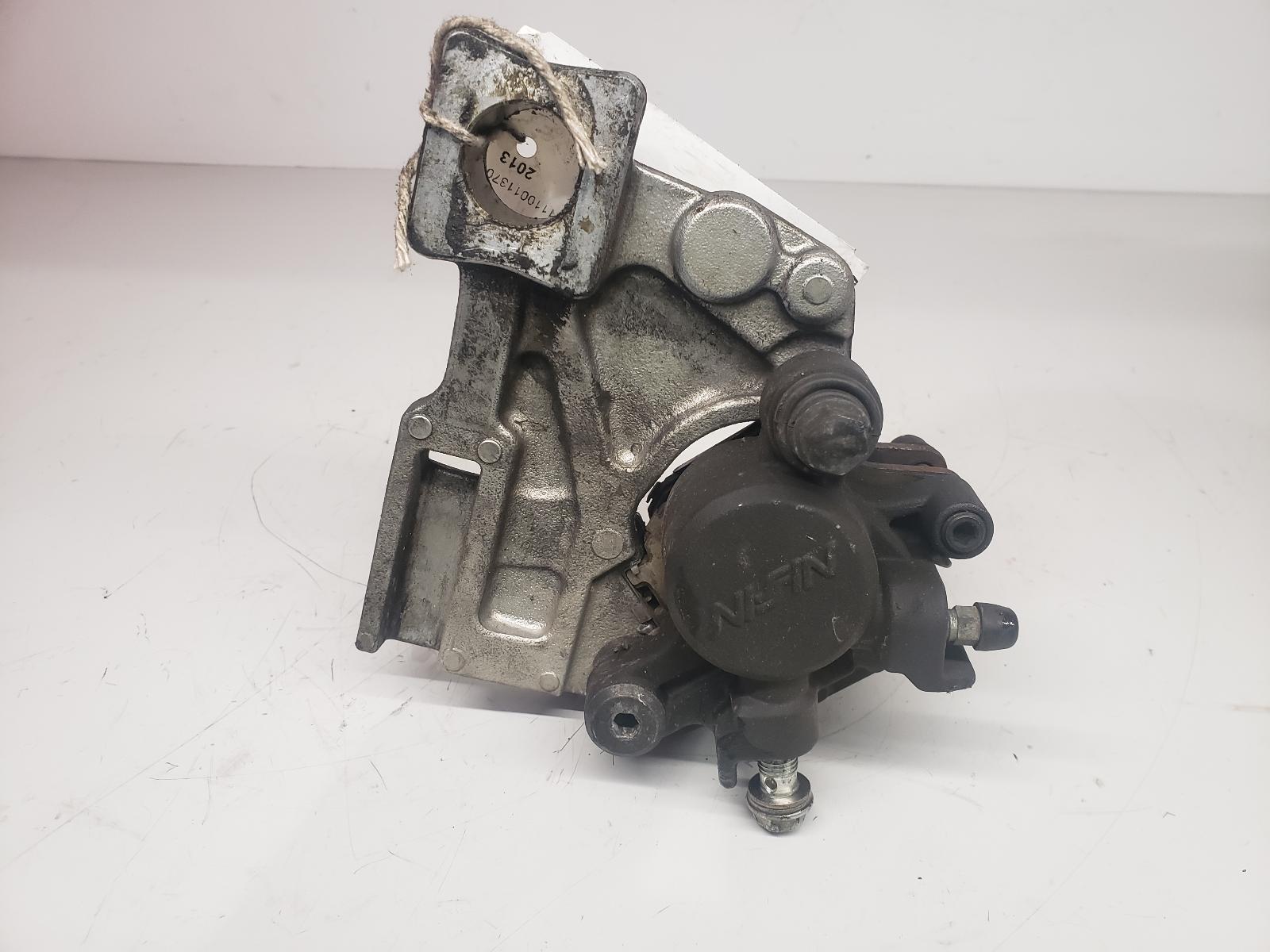 View Auto part Caliper Suzuki Gsr 750 2013