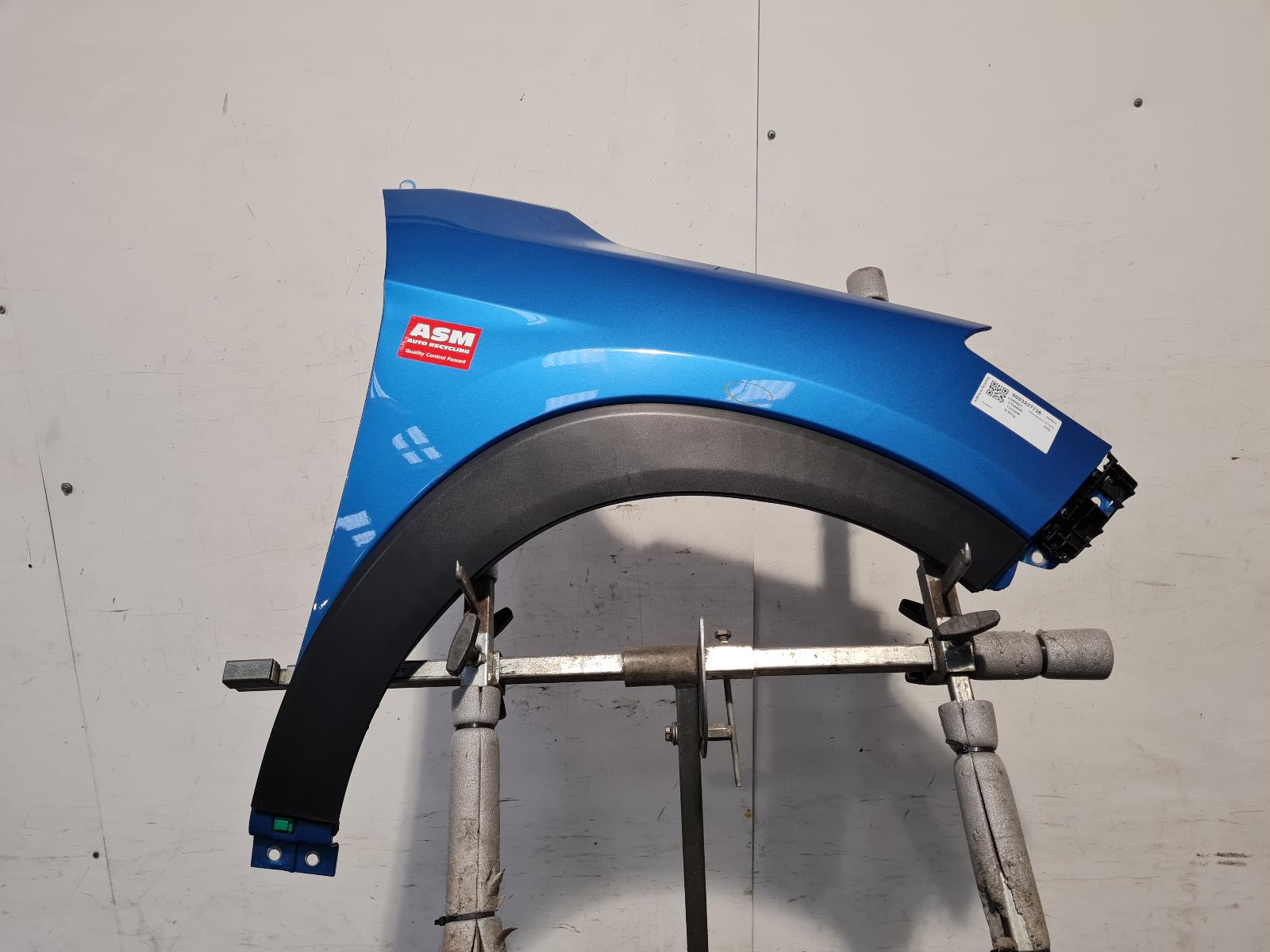 View Auto part R Wing Hyundai Tucson 2016