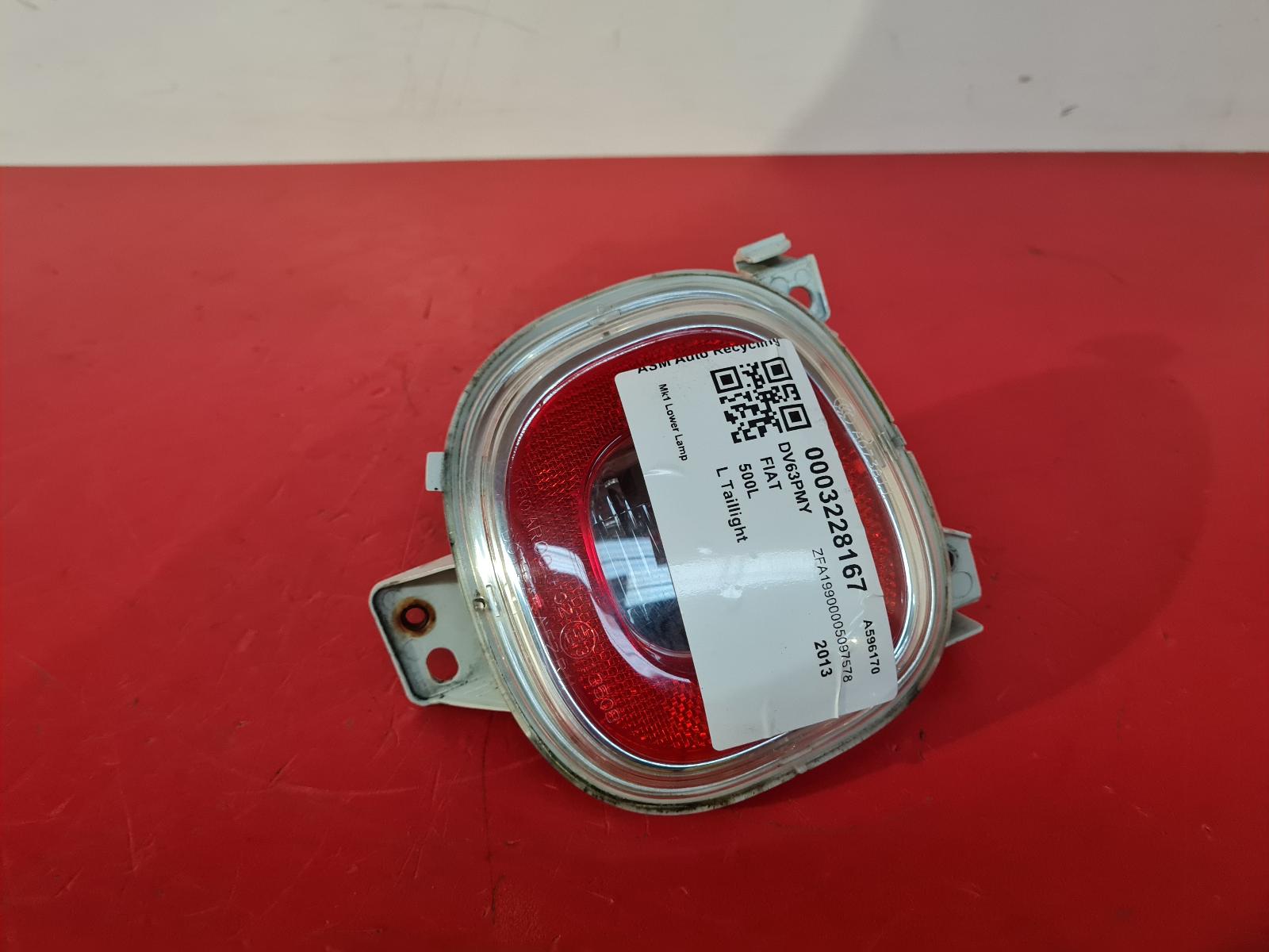 View Auto part L Taillight Fiat 500l 2013