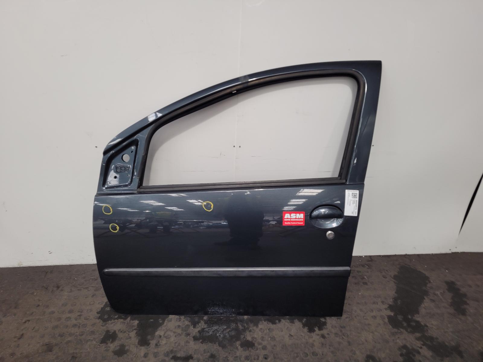 View Auto part L Front Door Citroen C1 2009