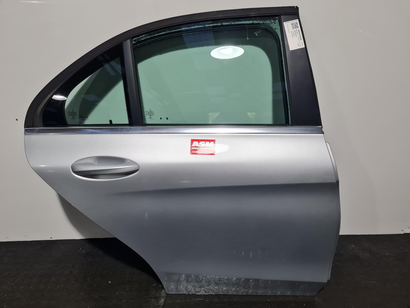 View Auto part R Rear Door Mercedes C Class 2016