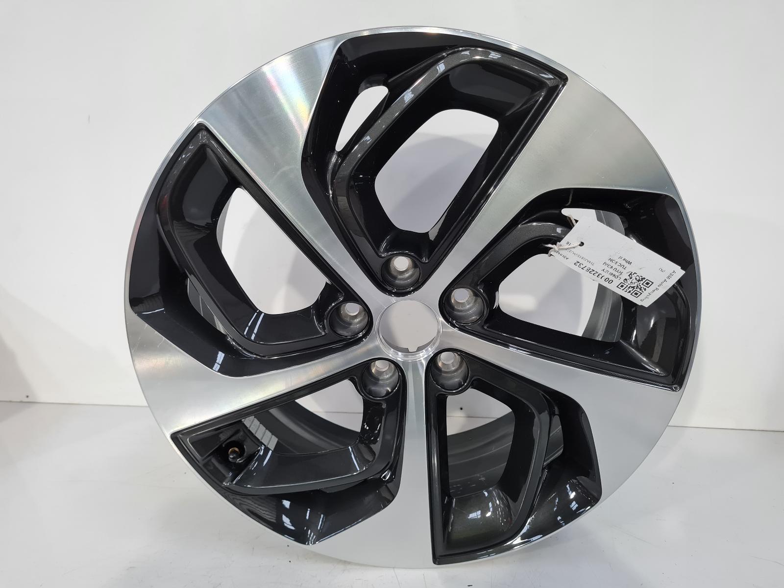 View Auto part Wheel Hyundai Tucson 2016