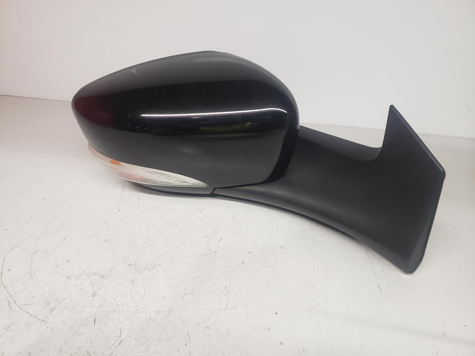 View Auto part R Door Mirror Renault Zoe 2014