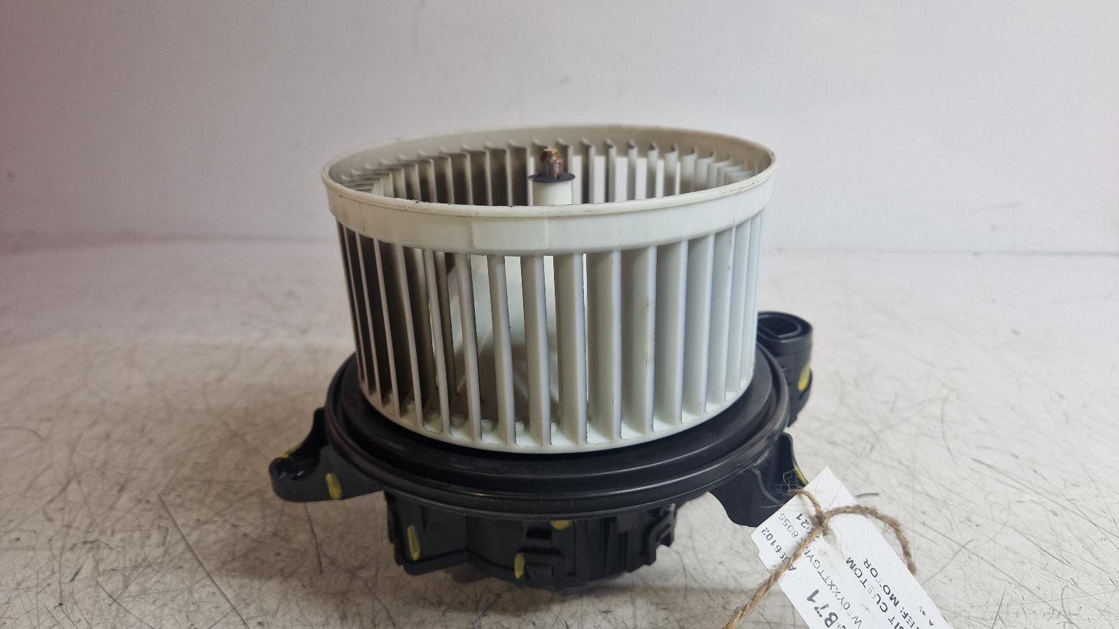 View Auto part Heater Motor/Assembly Ford Transit Custom 2021