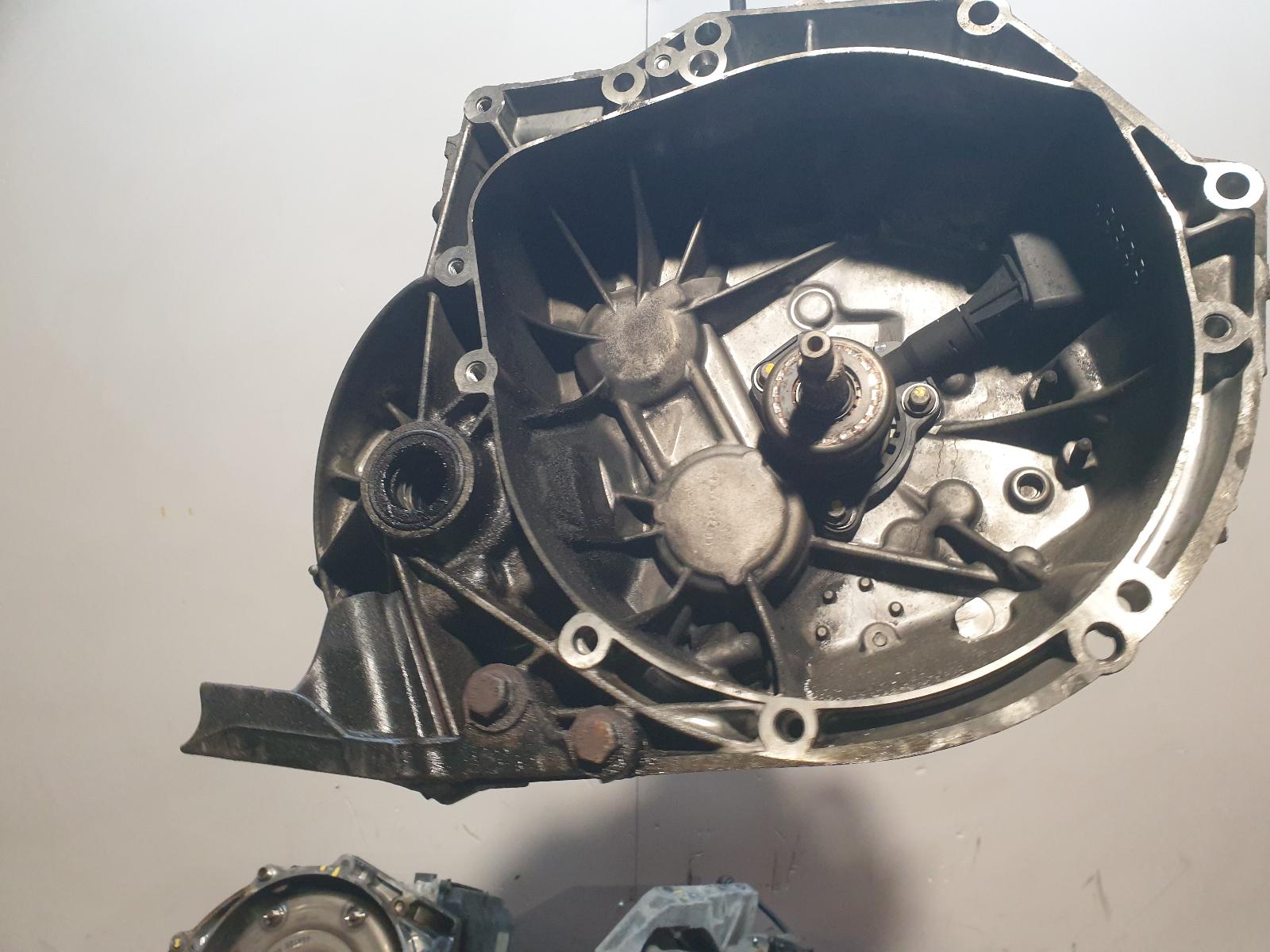 View Auto part Gearbox Peugeot 308 2010