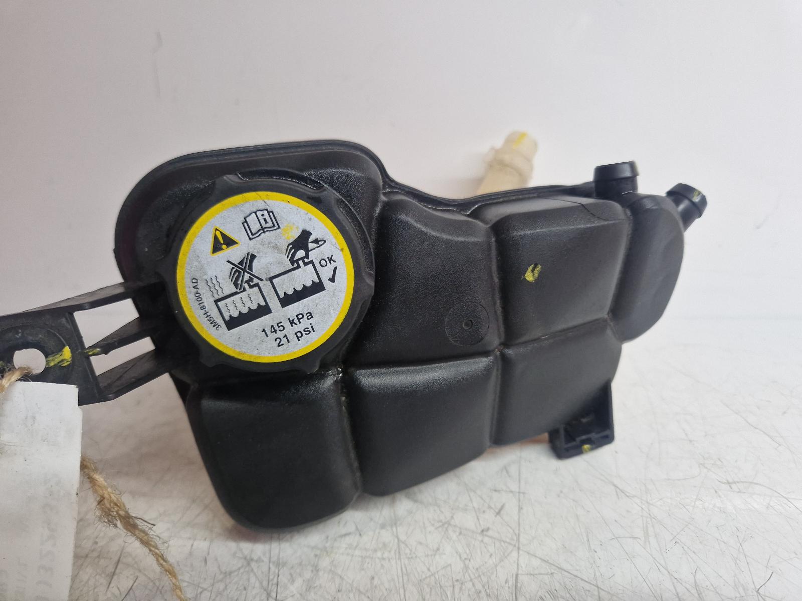 View Auto part Overflow Bottle Ford Mondeo 2013