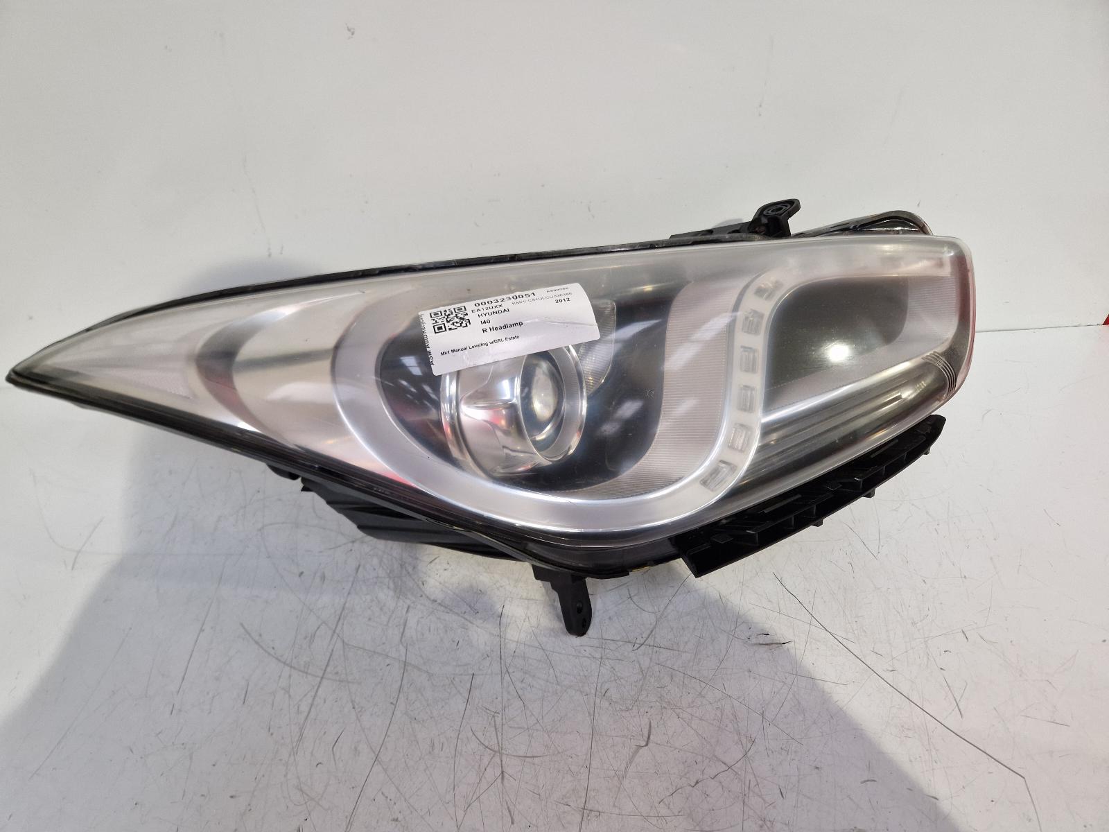 View Auto part R Headlamp Hyundai I40 2012
