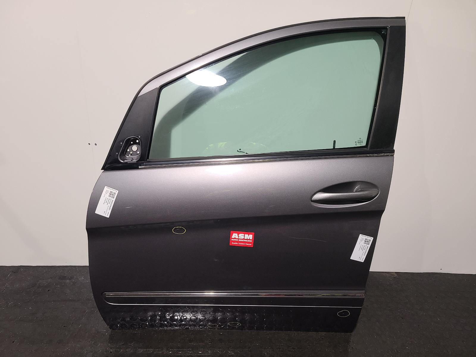 View Auto part L Front Door Mercedes B Class 2011