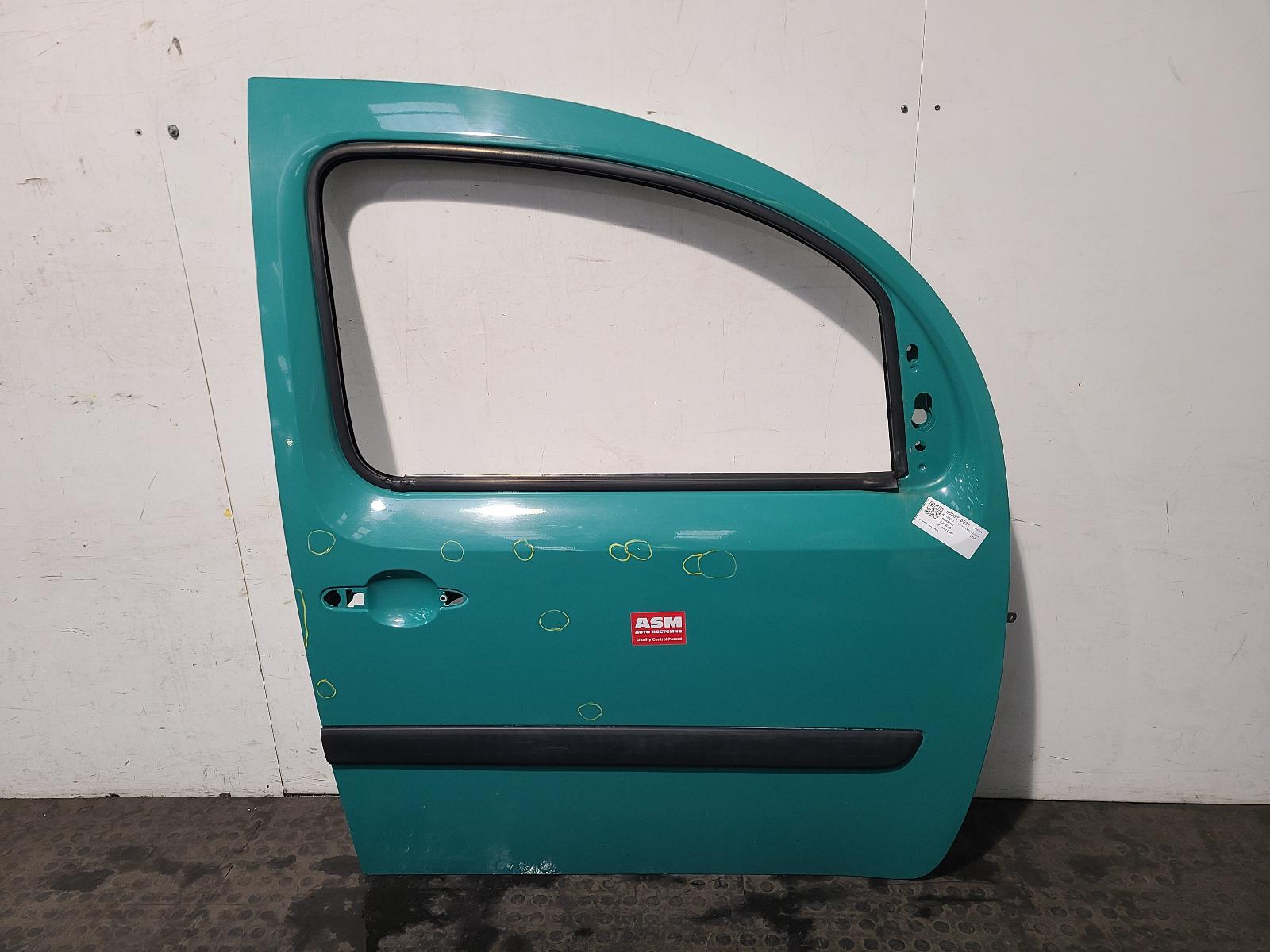 View Auto part R Front Door Renault Kangoo 2010