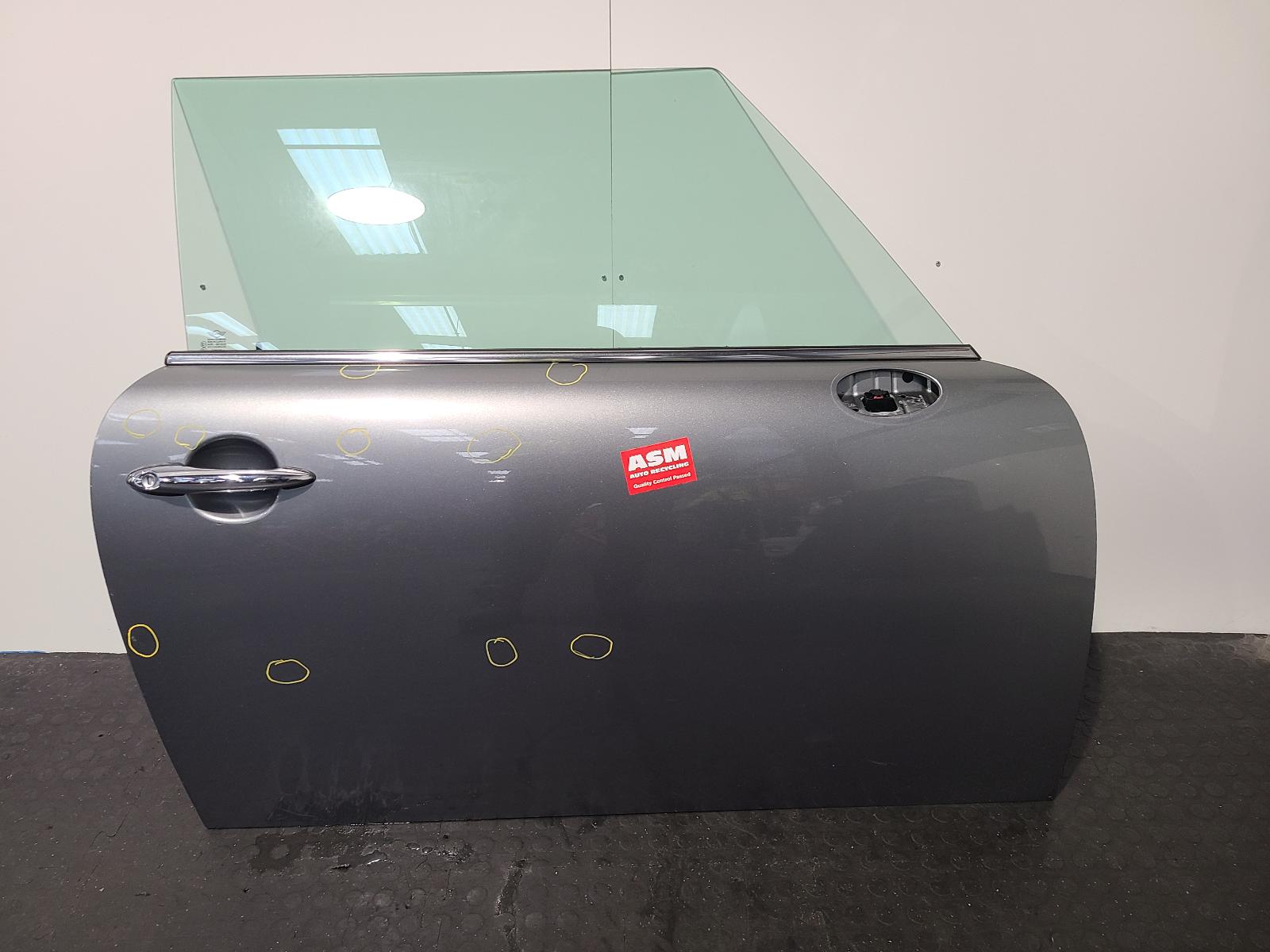 View Auto part R Front Door Mini (bmw) Mini 2008