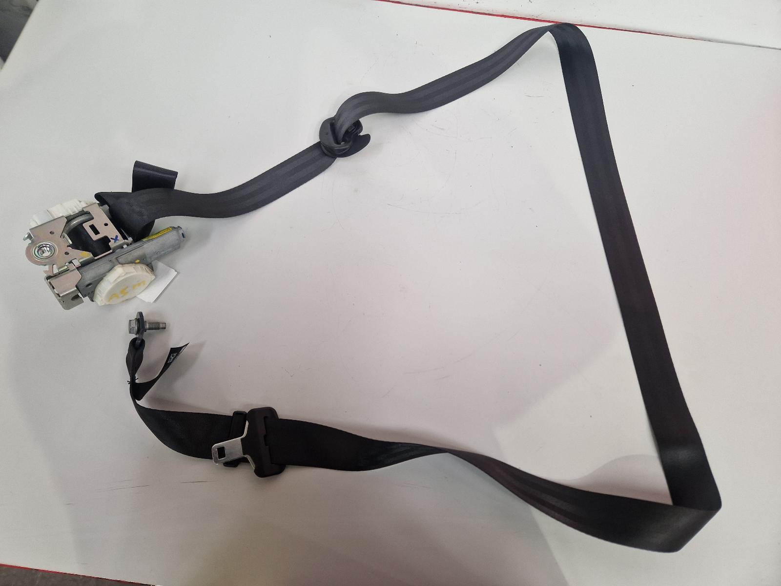 View Auto part Seat Belt Citroen C3 2011