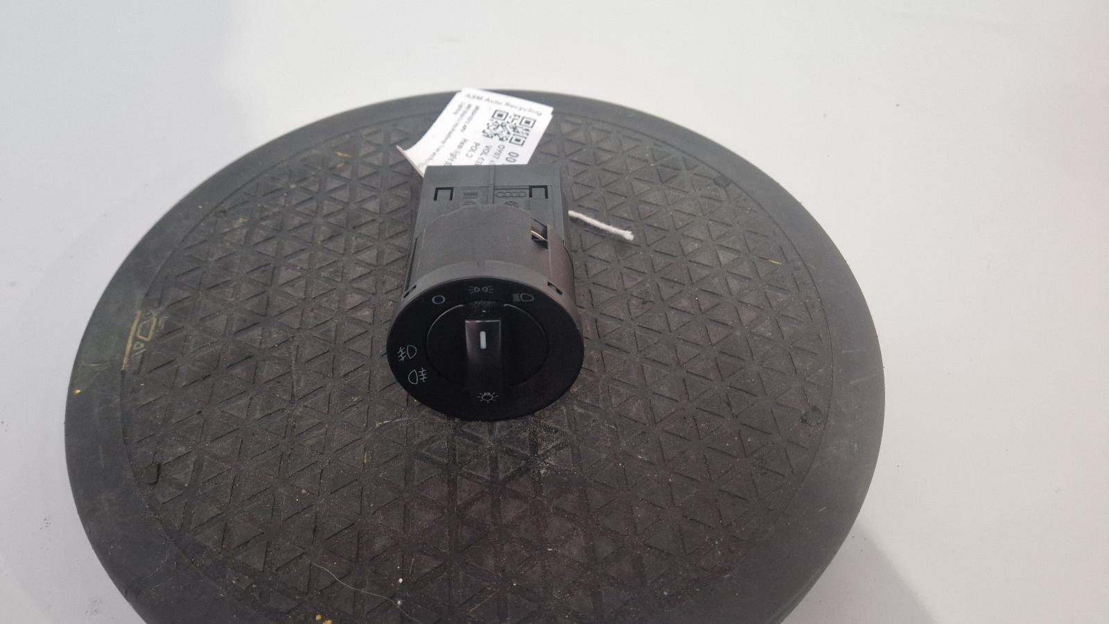 View Auto part Headlight Switch Volkswagen Polo 2007
