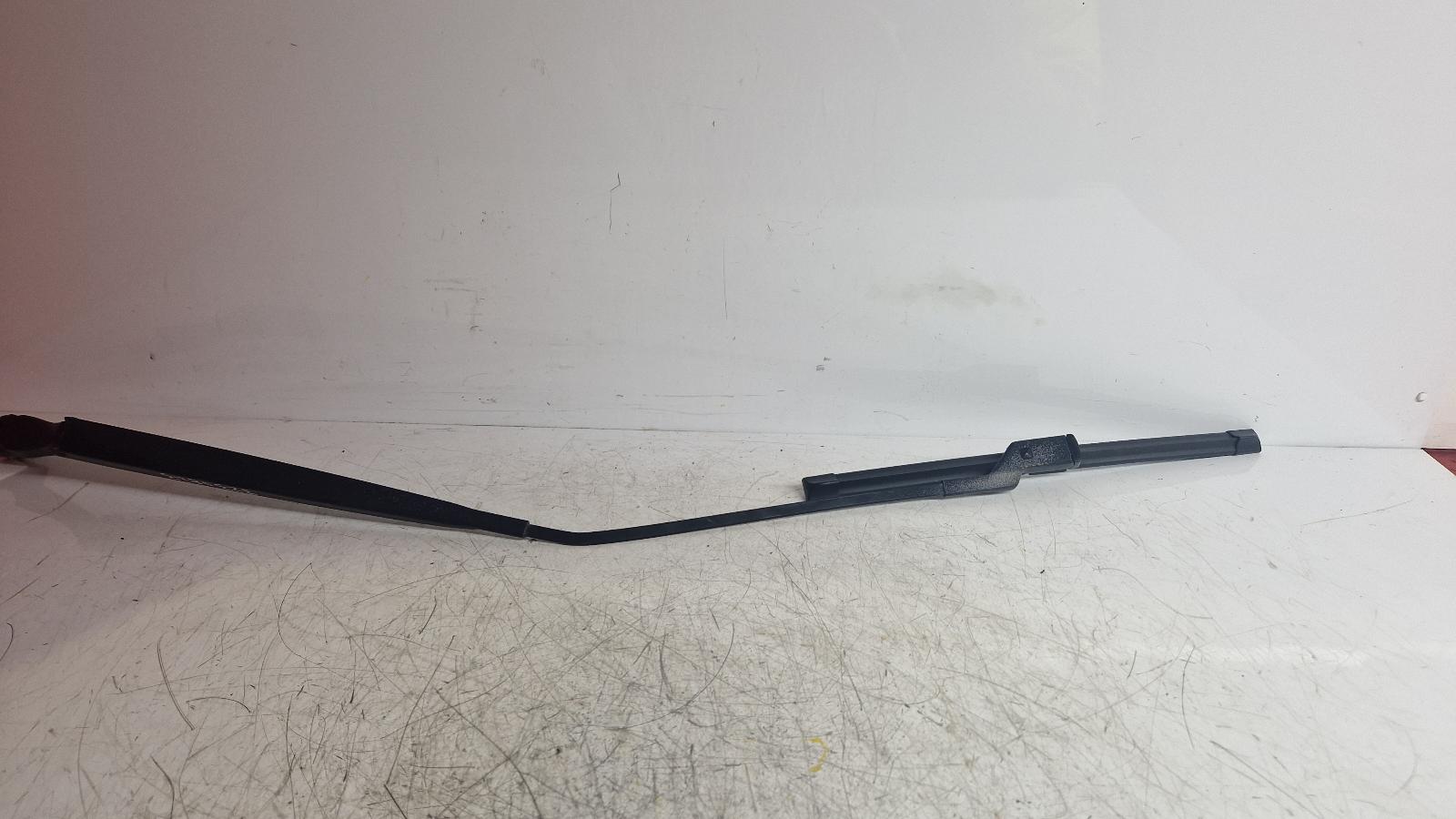 View Auto part Wiper Arm Vauxhall Mokka 2013
