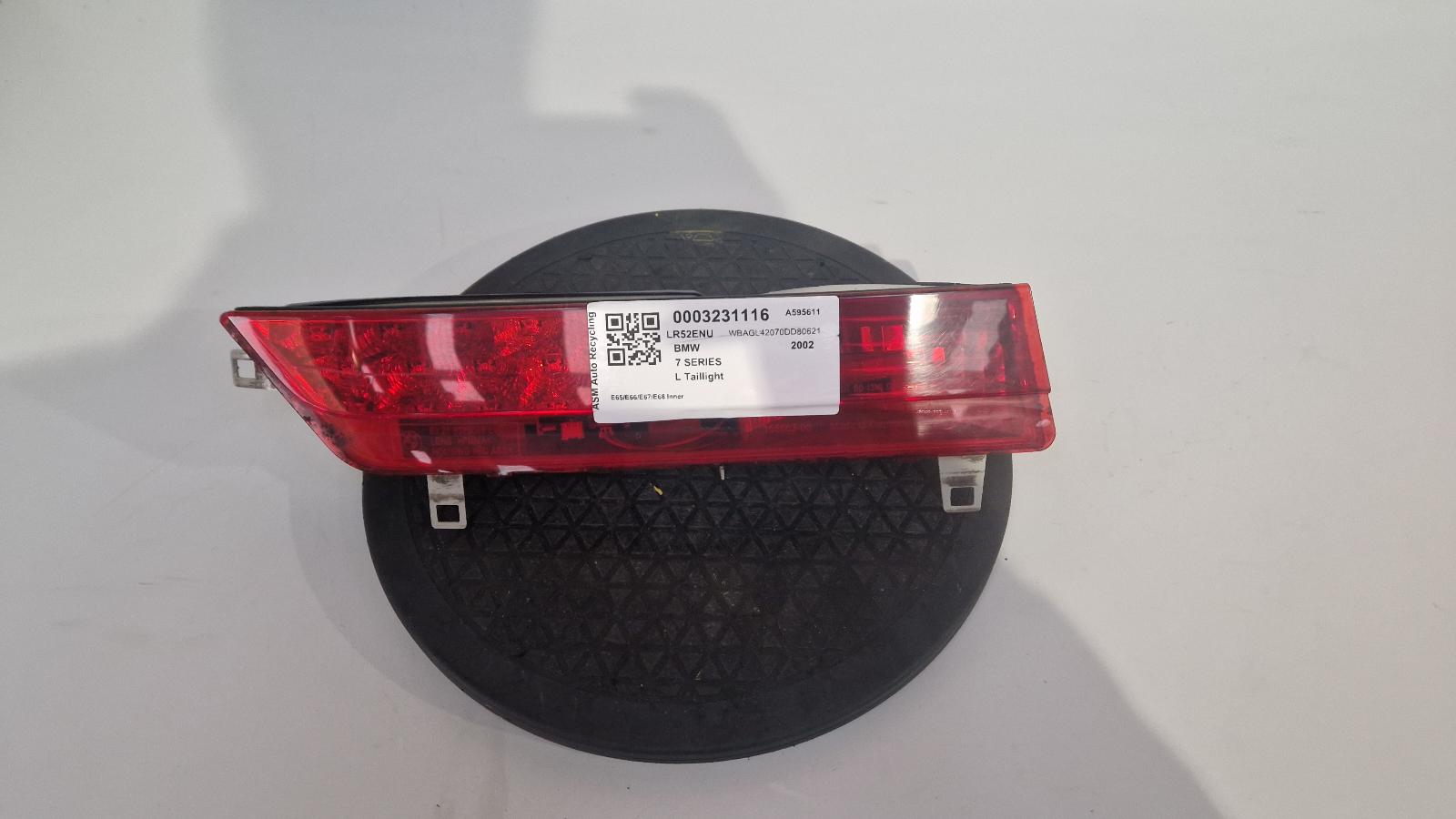 View Auto part L Taillight Bmw 7 Series 2002