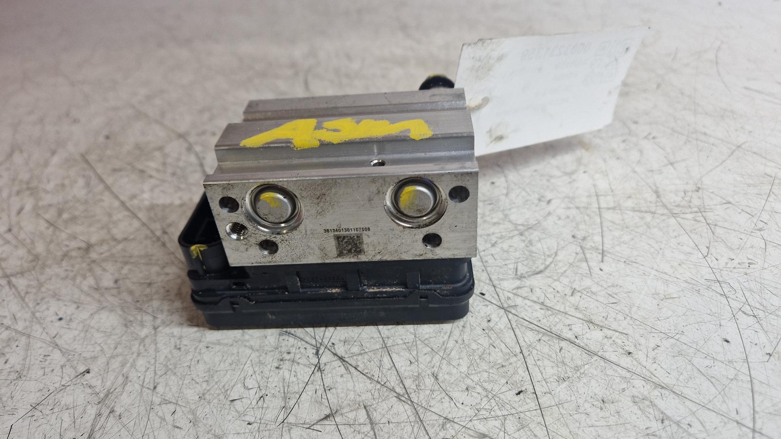 View Auto part ABS Pump/Modulator Honda Gb 350 S-s 2025