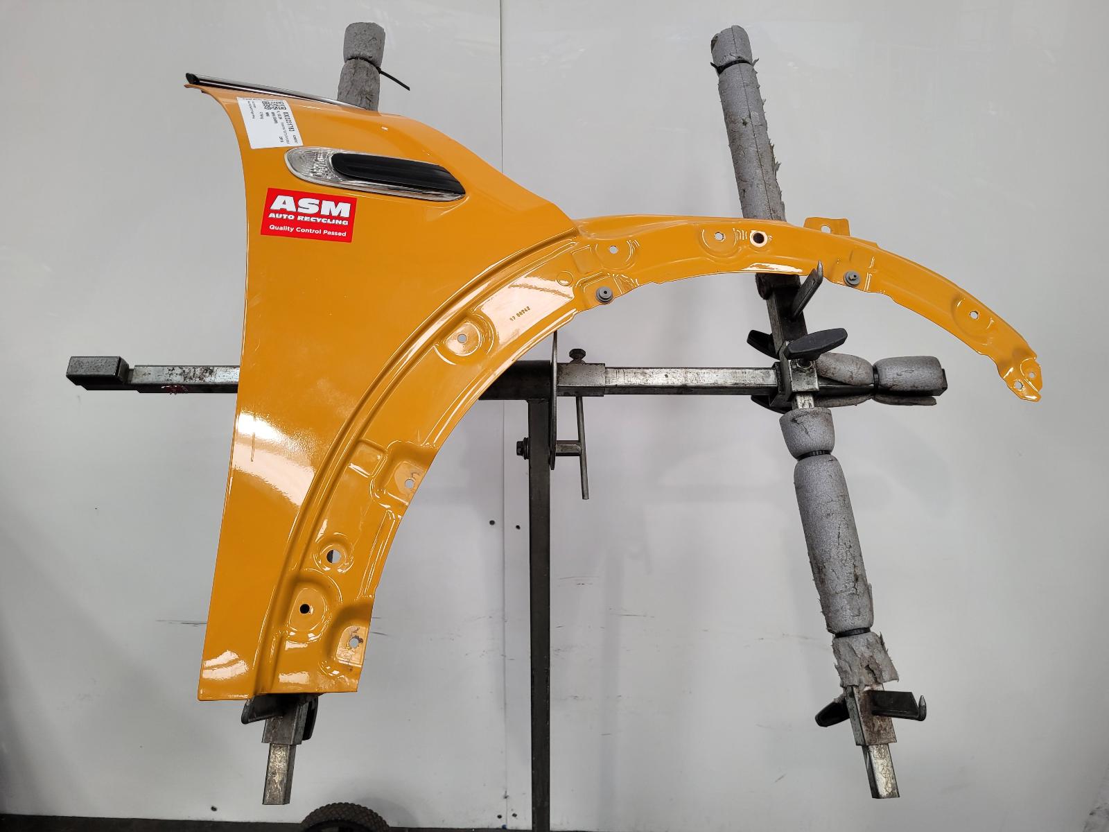 View Auto part R Wing Mini (bmw) Mini 2015