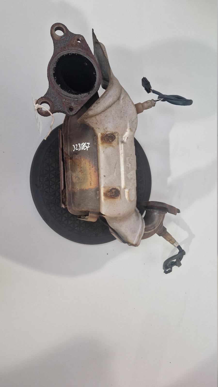 View Auto part Catalytic Converter Renault Clio 2015
