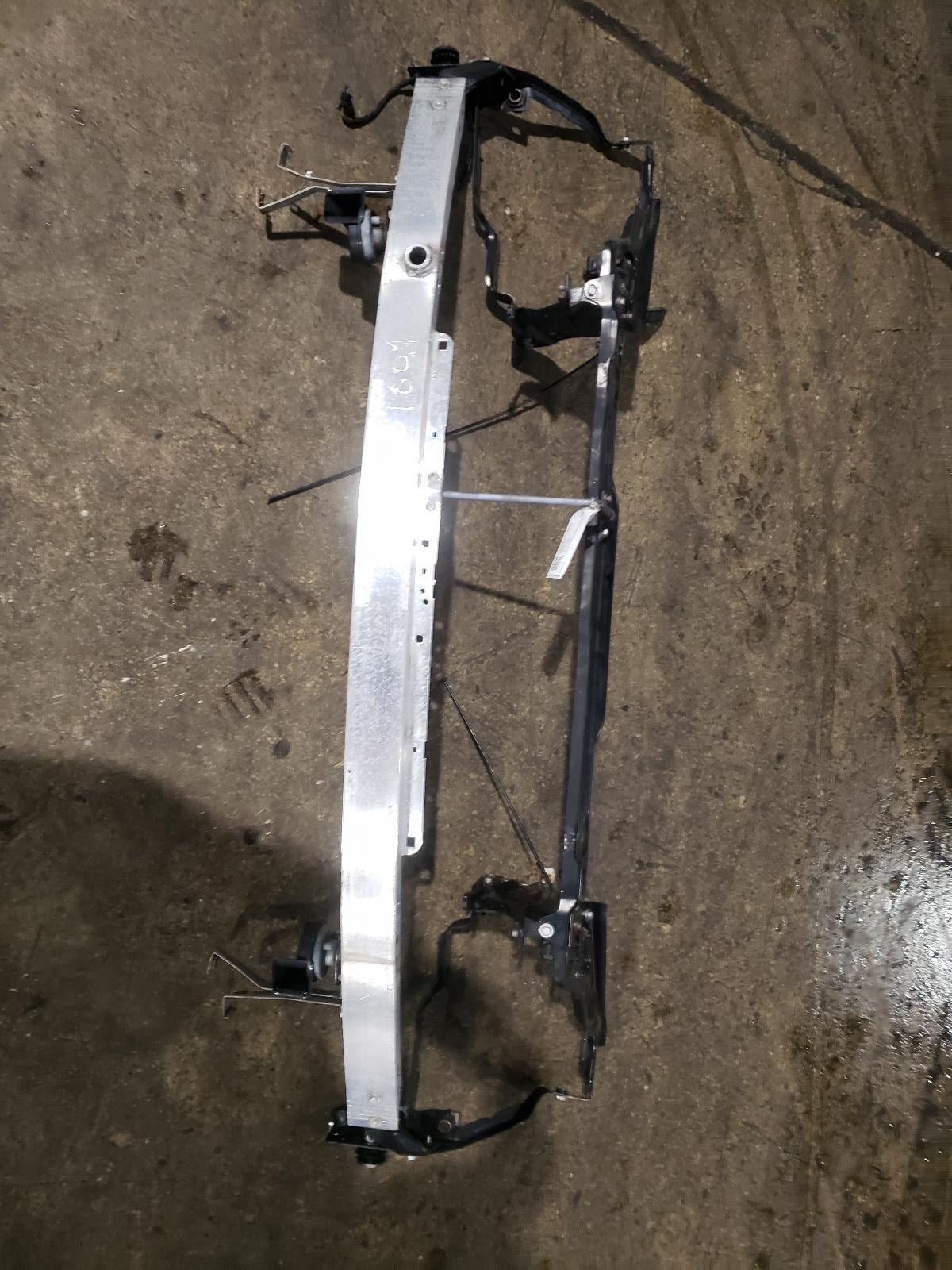 View Auto part Front Panel Mercedes C Class 2009