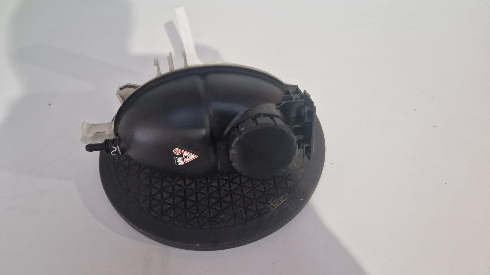 View Auto part Overflow Bottle Mercedes C Class 2009