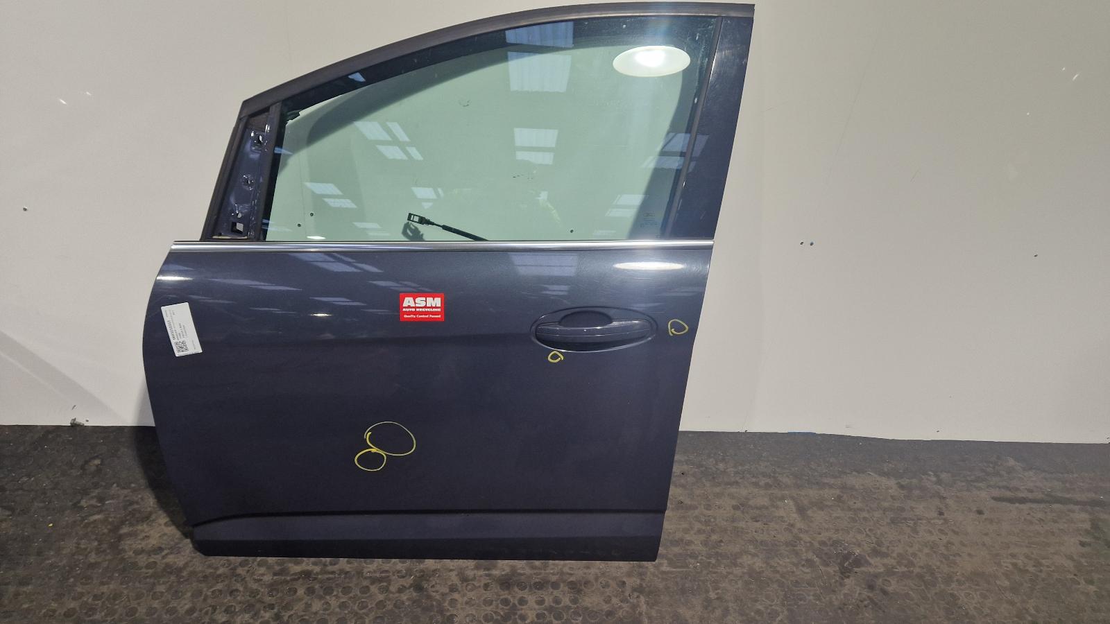 View Auto part L Front Door Ford Focus C Max 2011