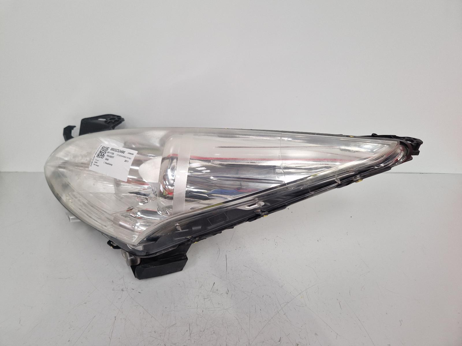 View Auto part L Headlamp Peugeot 5008 2011